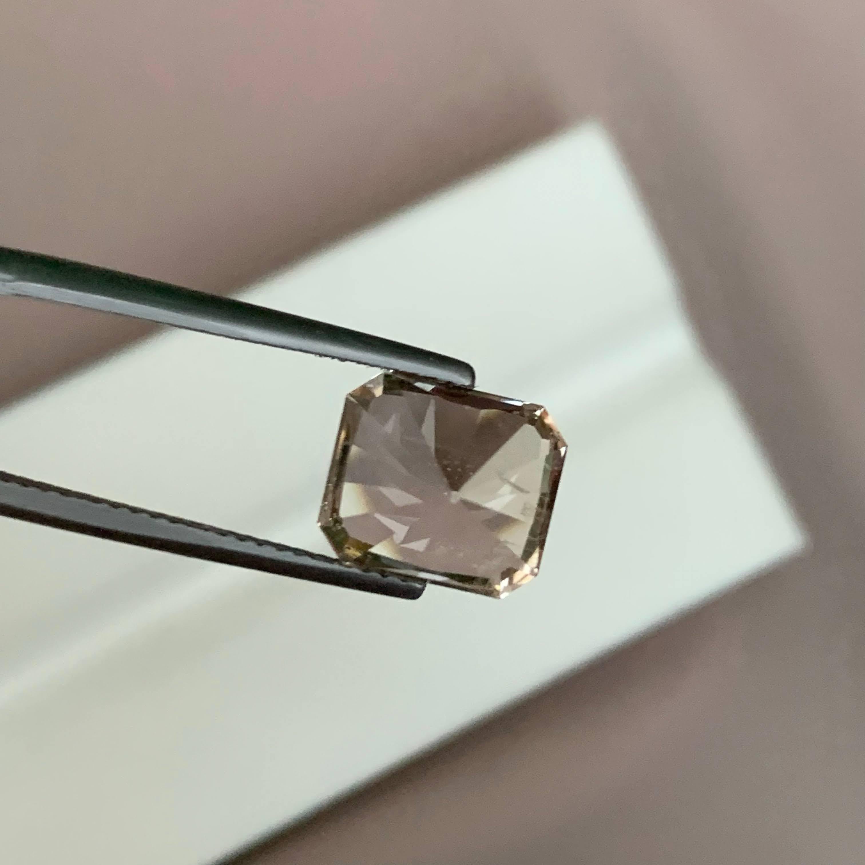 5,00 Karat Natürlicher loser Pfirsichtopas Stein Smaragdschliff Pakistanischer Edelstein (Moderne) im Angebot