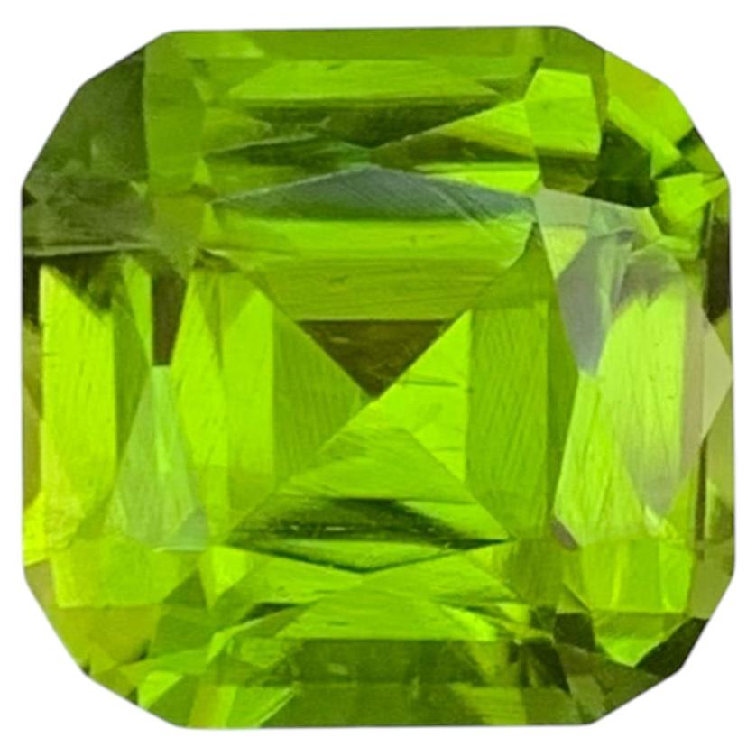 5.00 Karat Natürlicher Peridot Cushion Cut Edelstein