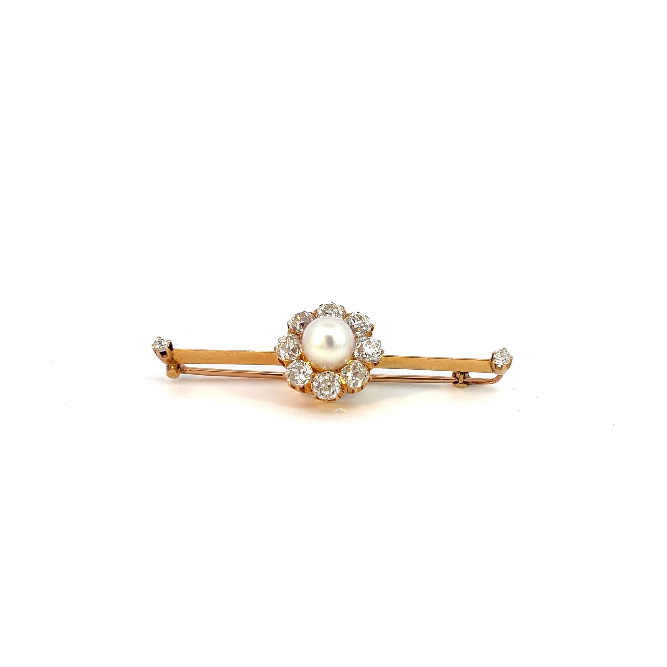 5.00 Carat Natural Pearl and Old European Cut Diamond Tie Pin 18K Yellow Gold In Good Condition For Sale In New York, NY