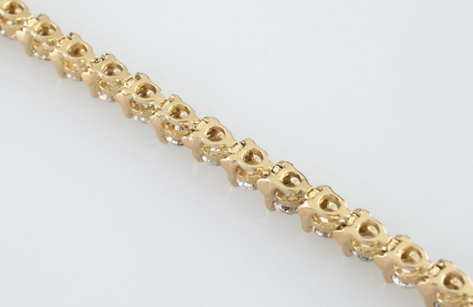 5.00 Carat Round Brilliant Diamond 14 Karat Yellow Gold Tennis Bracelet 1