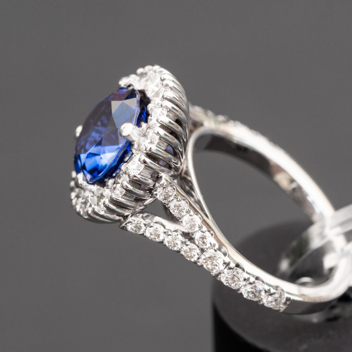 5,00 quilates zafiro redondo 1,56 quilates diamantes naturales anillo declaración Corte redondo en venta