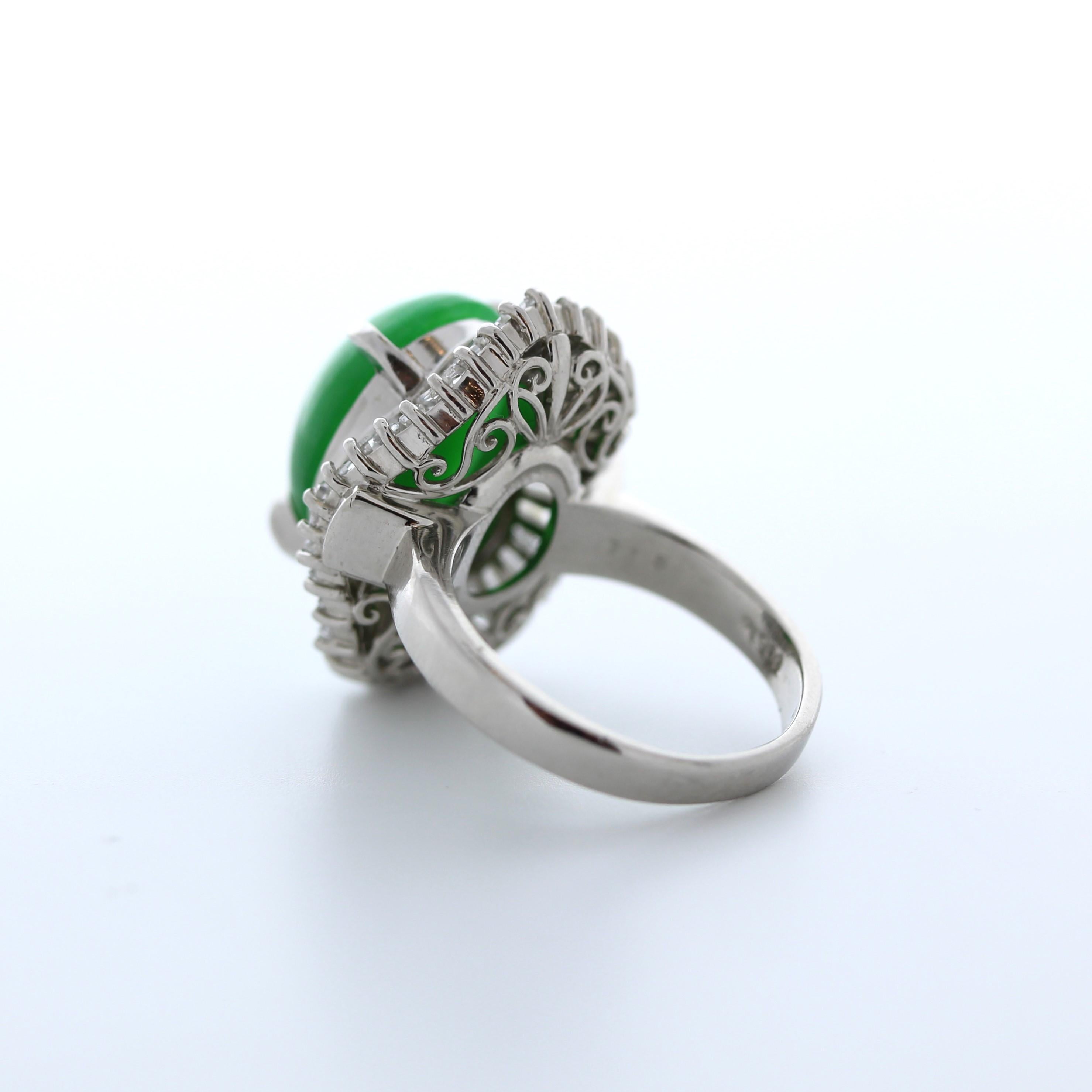 Contemporary 5.00ct Total Weight Green Cabochon & Baguette Diamond Fashion Ring in Platinum For Sale