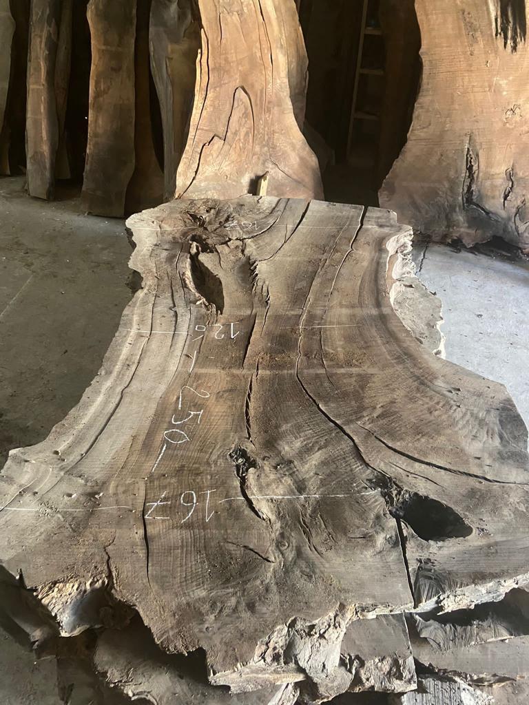 Brushed 500-Year-Old Live Edge Walnut & Clear Epoxy Custom Made Epoxy Resin Wooden Table For Sale