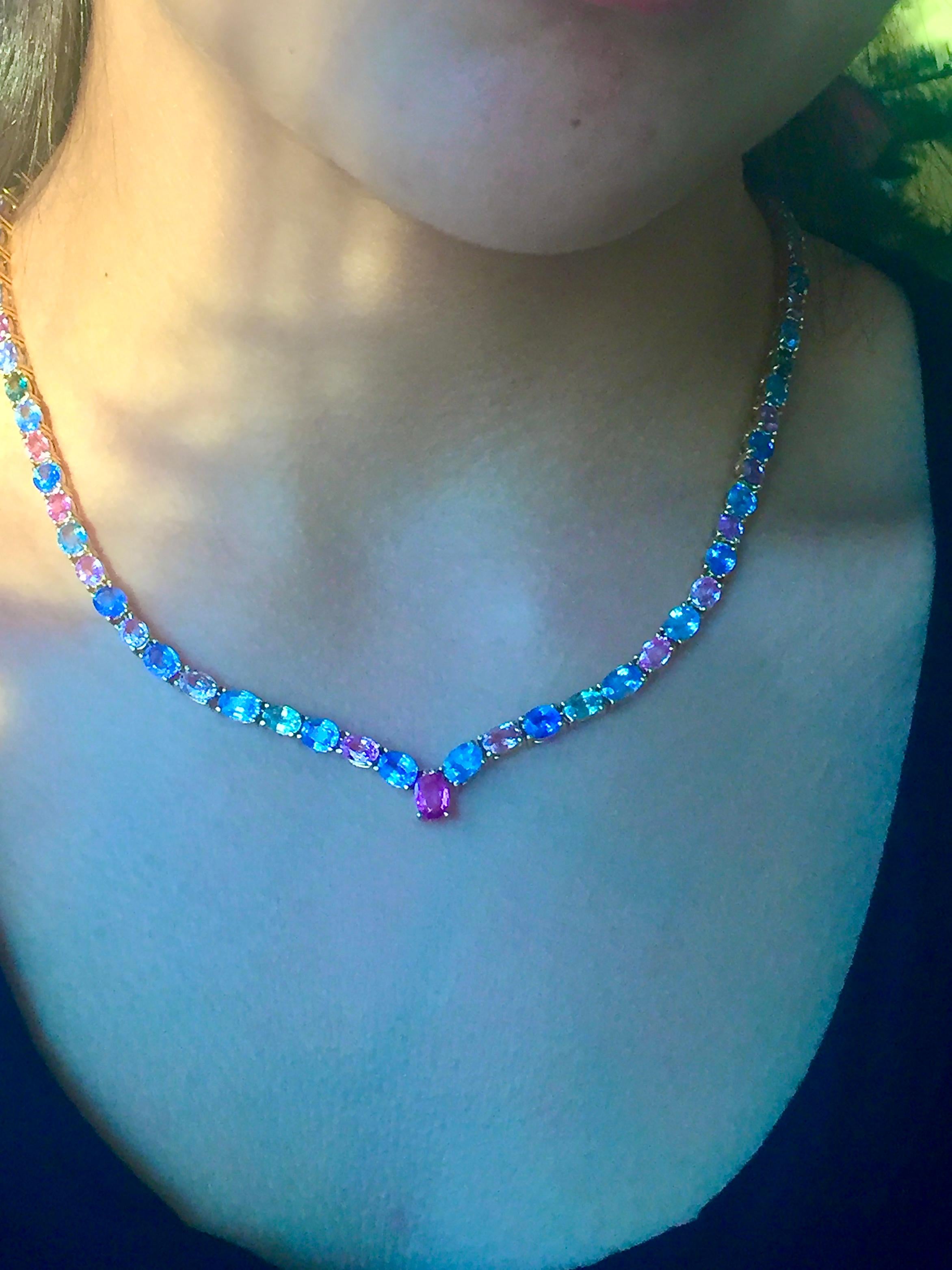  50.00 Carat Burma Unheated Multicolor Sapphires Necklace Yellow Gold 18K  For Sale 3
