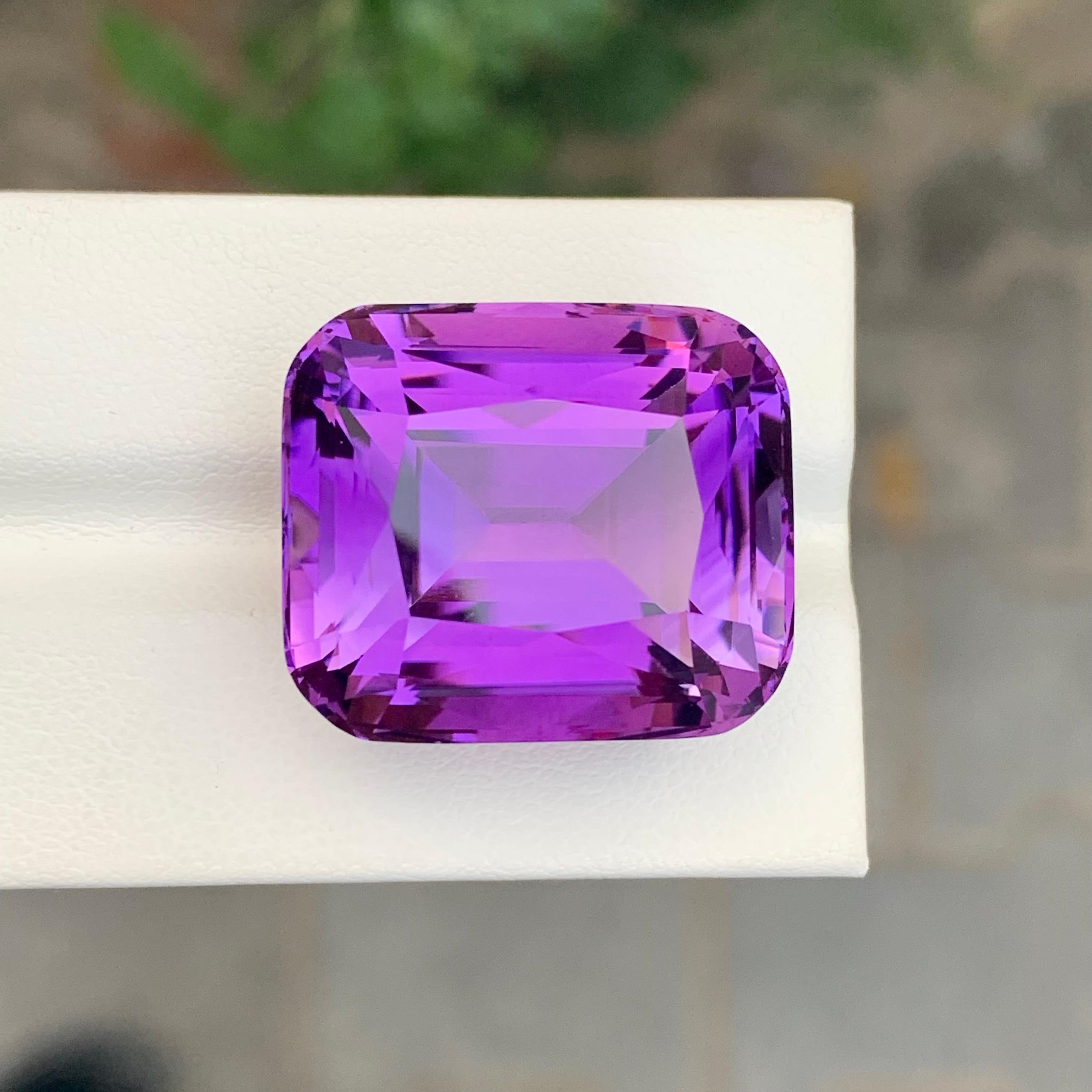 50.00 Karat Loser Amethyst Edelstein Cushion Cut im Angebot 6
