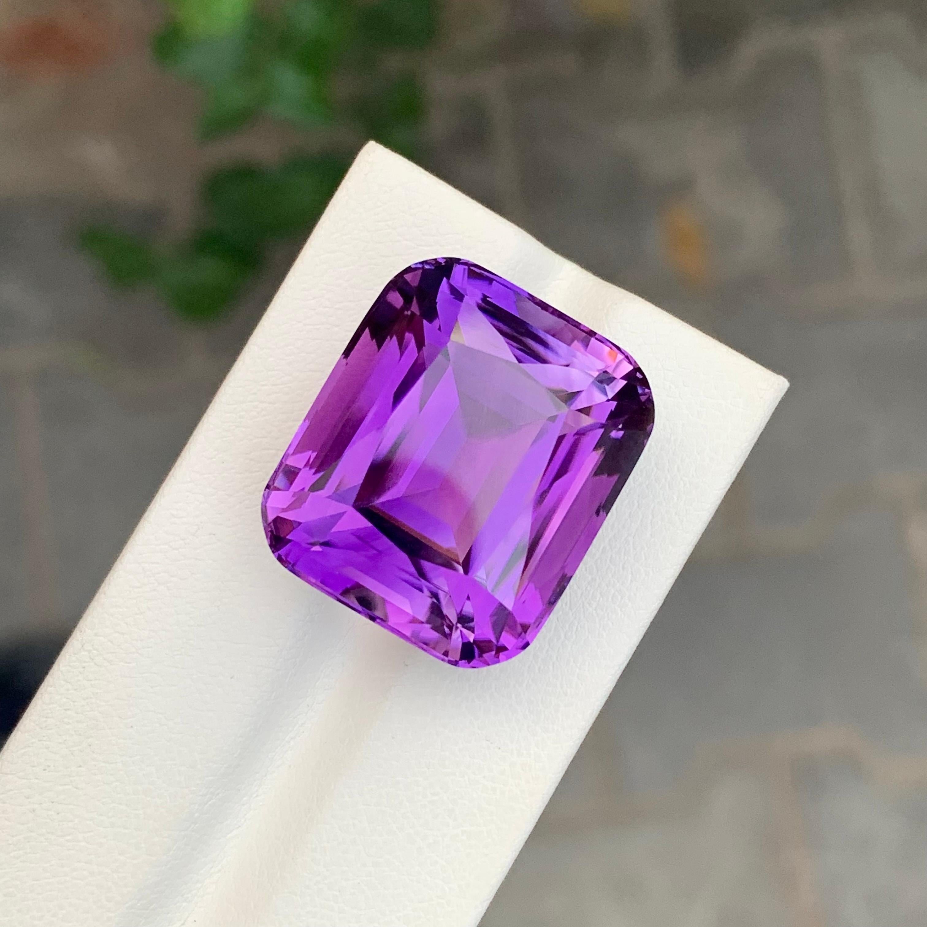 50.00 Karat Loser Amethyst Edelstein Cushion Cut im Angebot 10