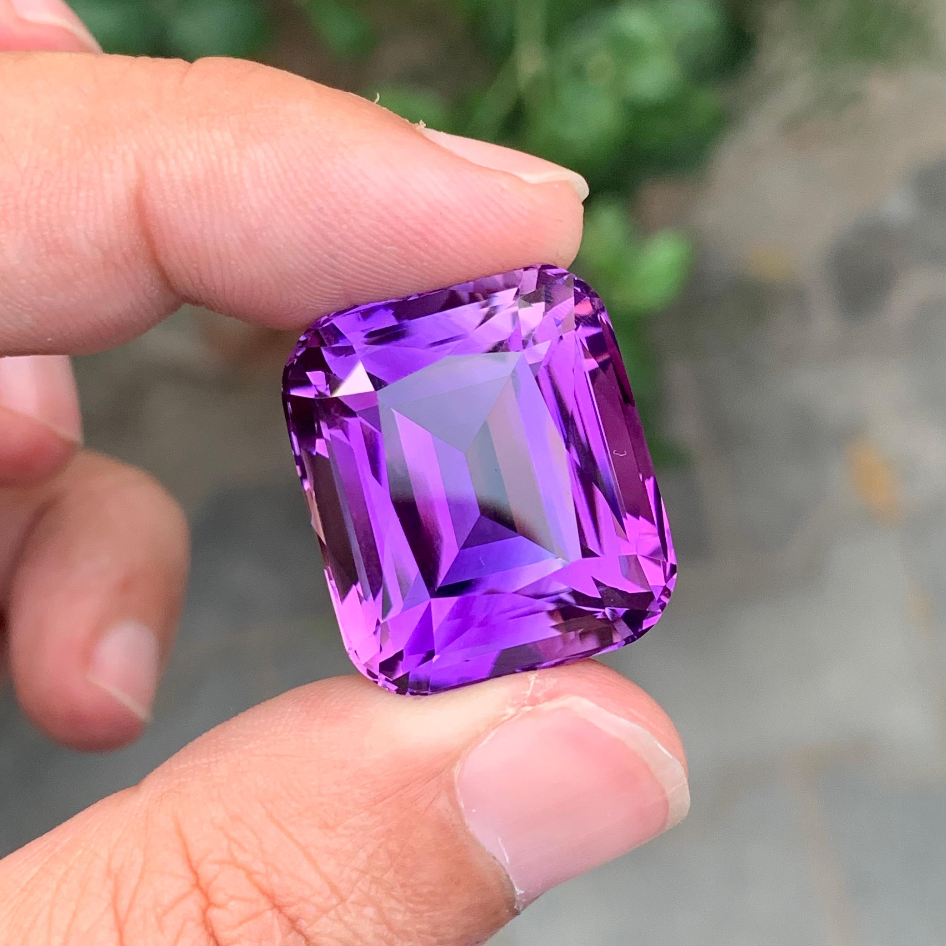 50.00 Karat Loser Amethyst Edelstein Cushion Cut im Zustand „Neu“ im Angebot in Brisbane, AU