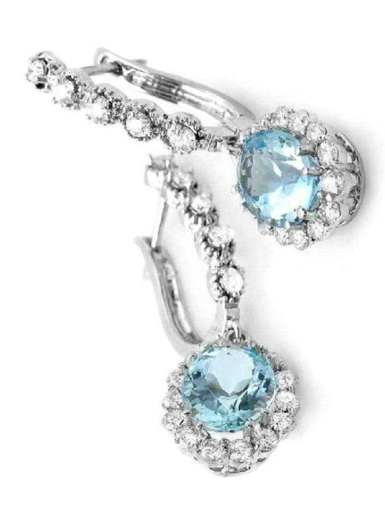 5.00 Carat Natural Aquamarine and Diamond 14 Karat Solid White Gold Earrings In New Condition For Sale In Los Angeles, CA