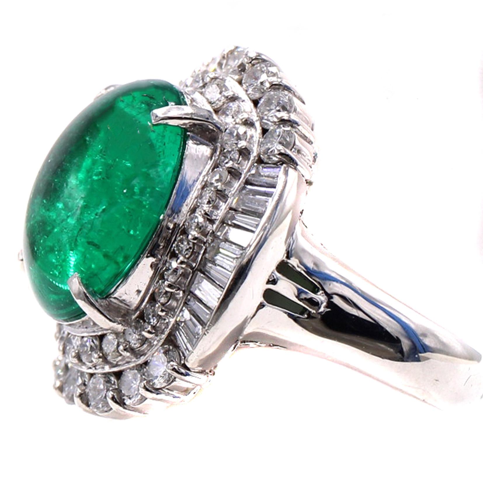 5.01 Carat Colombian Cabochon Emerald Diamond Platinum Cocktail Ring For Sale 1