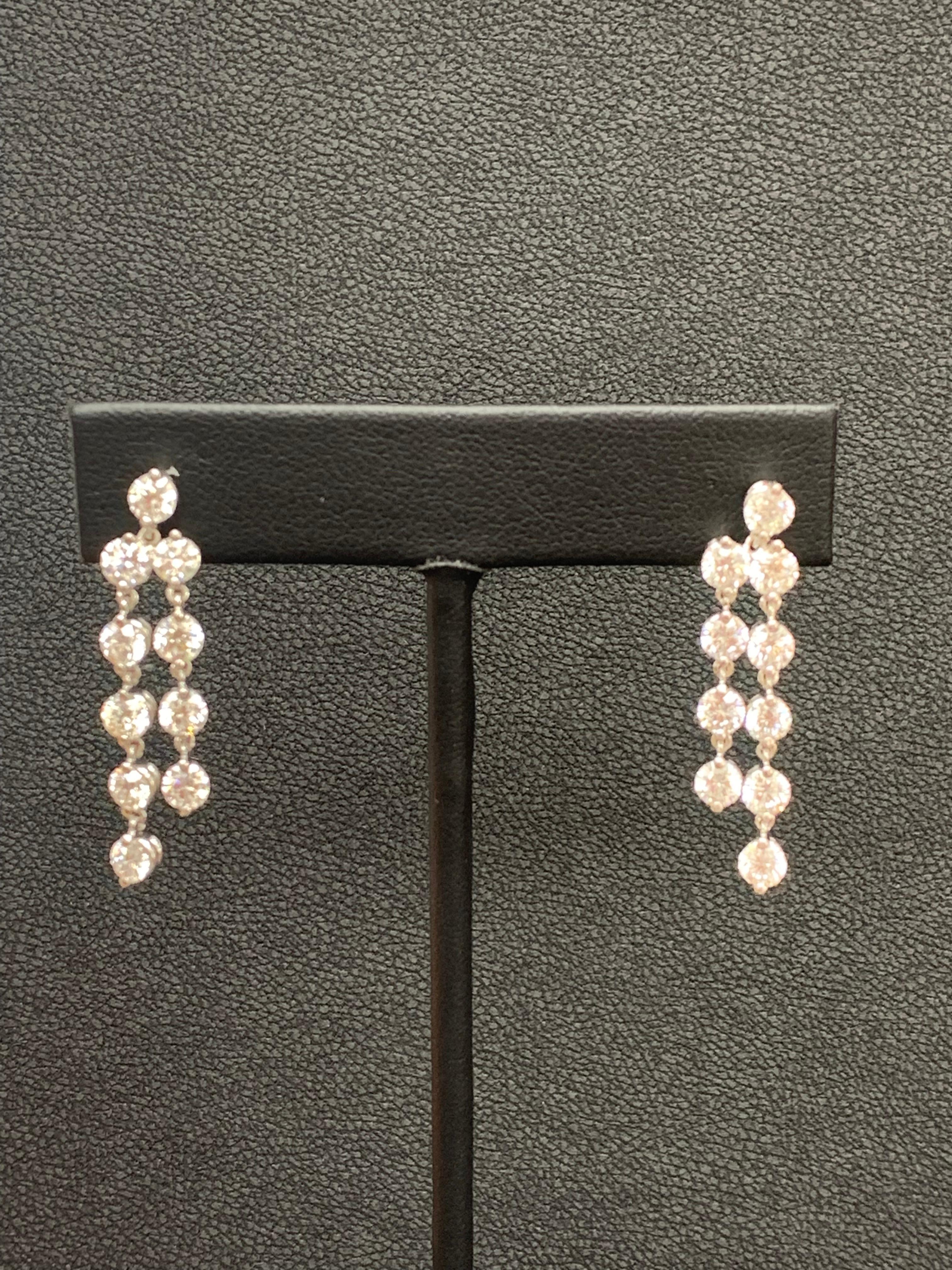 5.01 Carat Diamond Chandelier Earrings in 14k White Gold For Sale 2