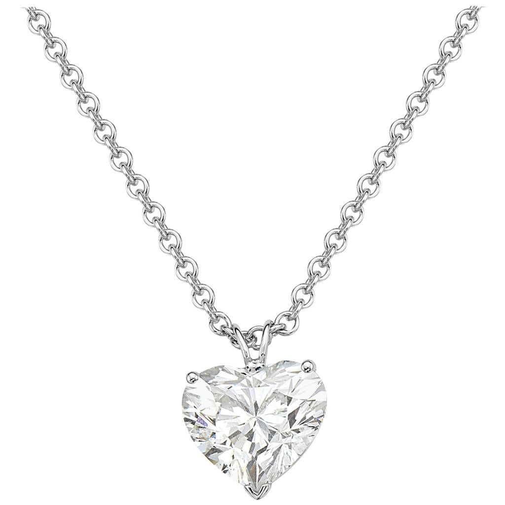 5.01 Carat GIA Certified Diamond Heart Pendant Necklace For Sale at