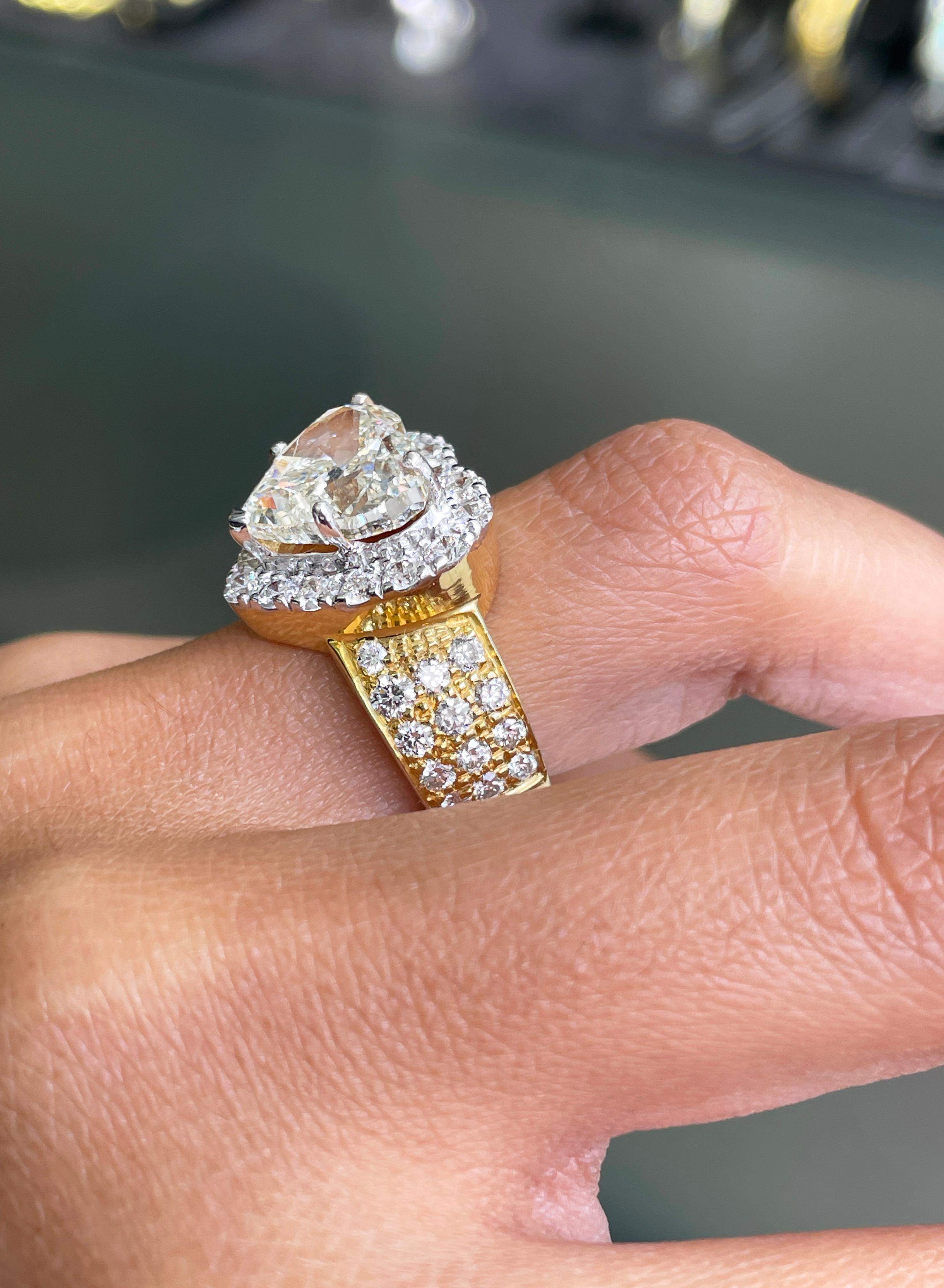 Modern 5.01 Carat Heart Shape Diamond 18 Carat Gold Engagement Ring