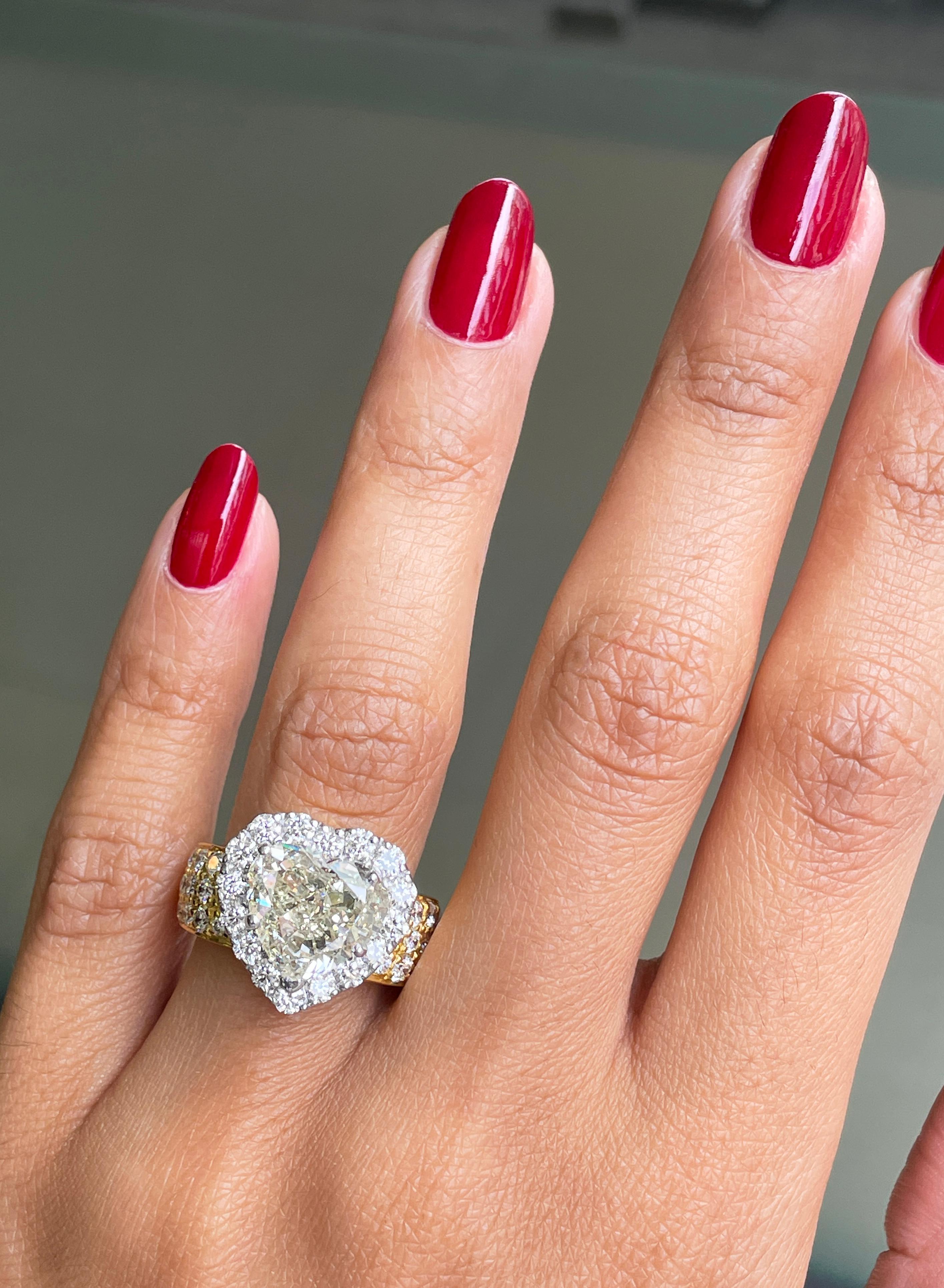 Women's 5.01 Carat Heart Shape Diamond 18 Carat Gold Engagement Ring