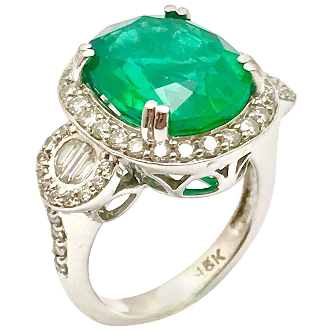 5.01 Carat Oval Natural Emerald and Diamond White Gold Cocktail Ring For Sale