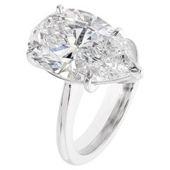 5.01 Carat Pear Diamond Ring Brilliant White 18K Gold Signature Sophistication