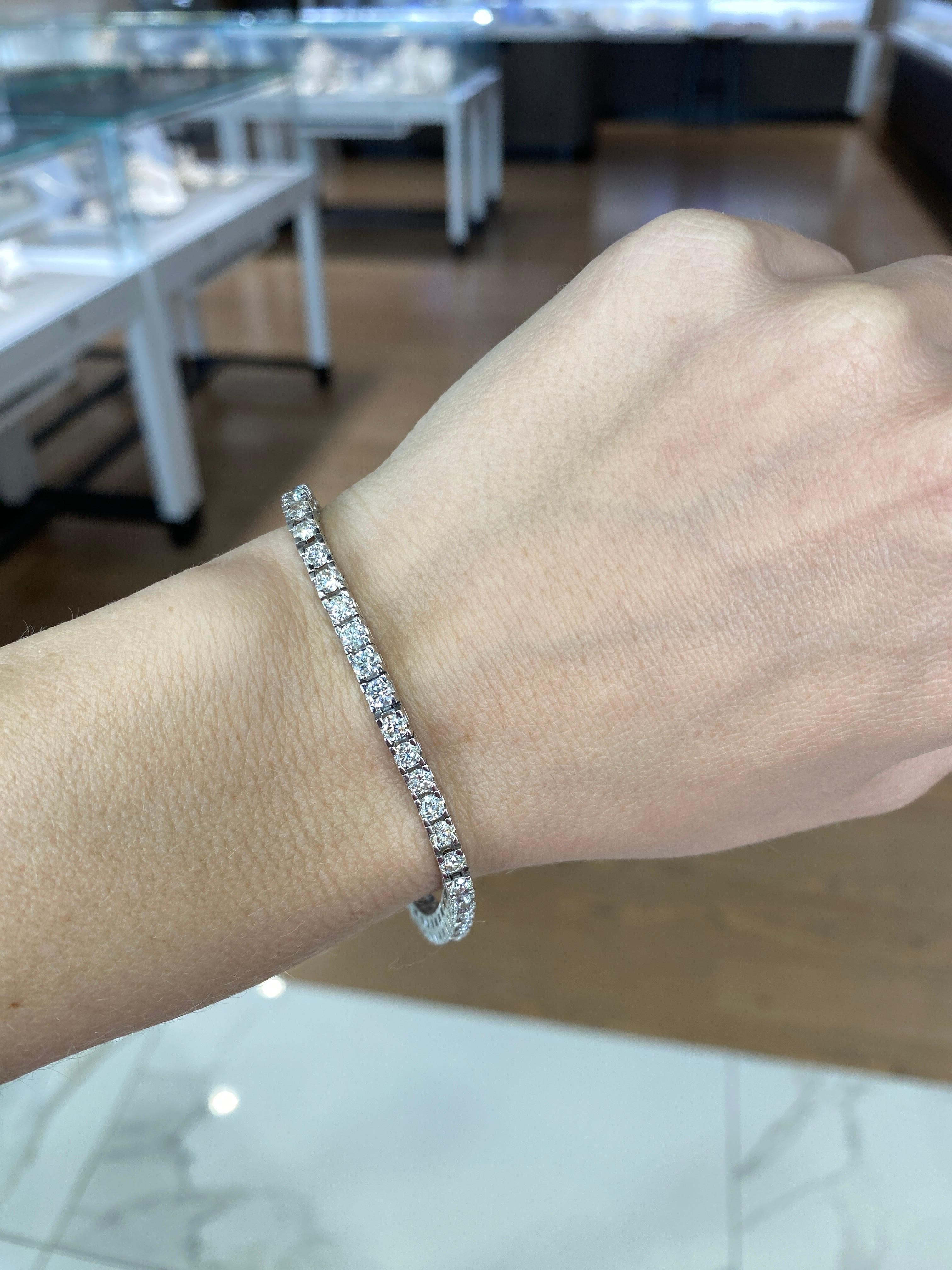 5.01 Carat Total Weight Natural Round Diamond Tennis Bracelet, 14k White Gold 2