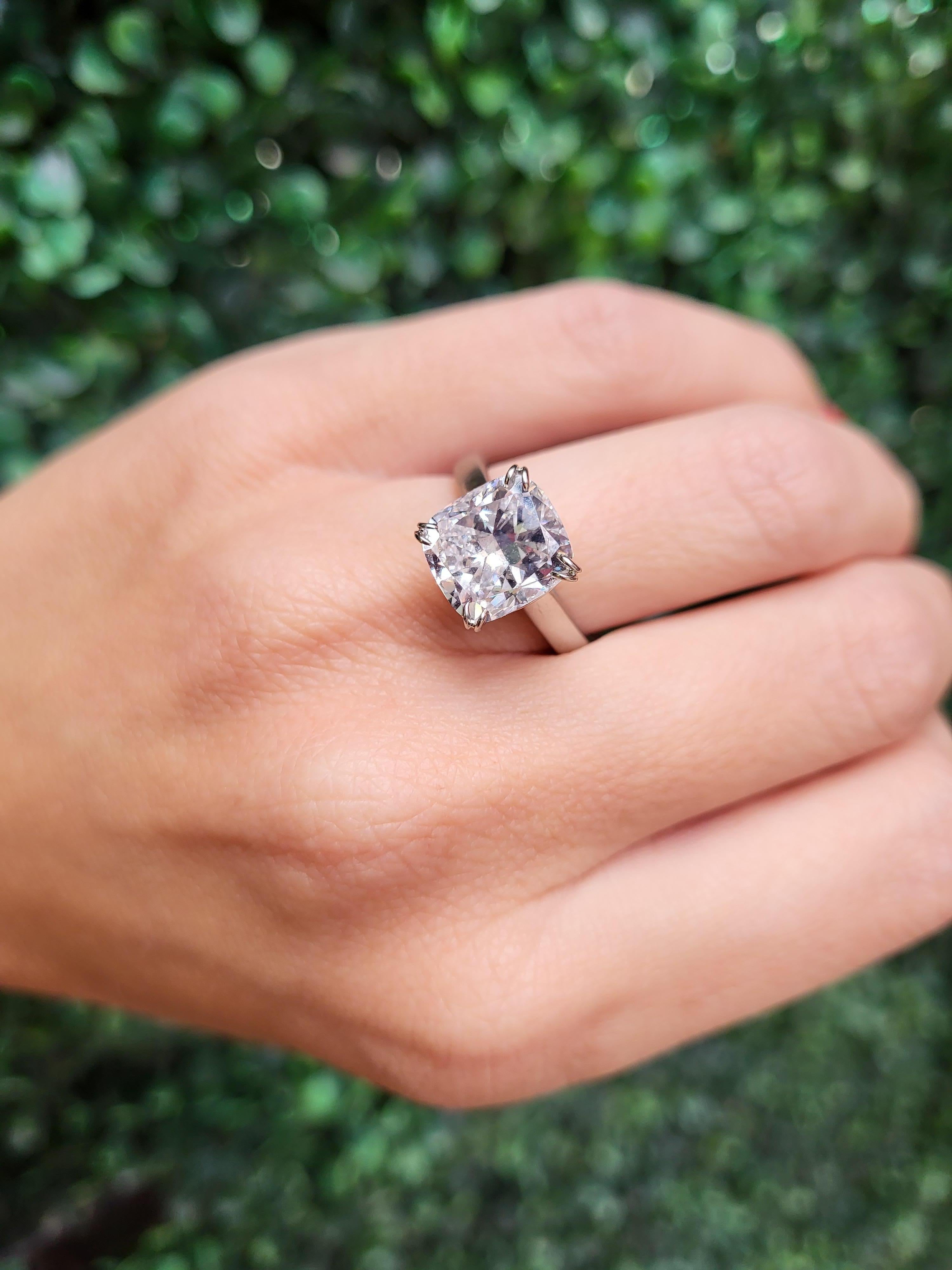 5.01ct Cushion Cut Diamond Engagement Ring For Sale 2