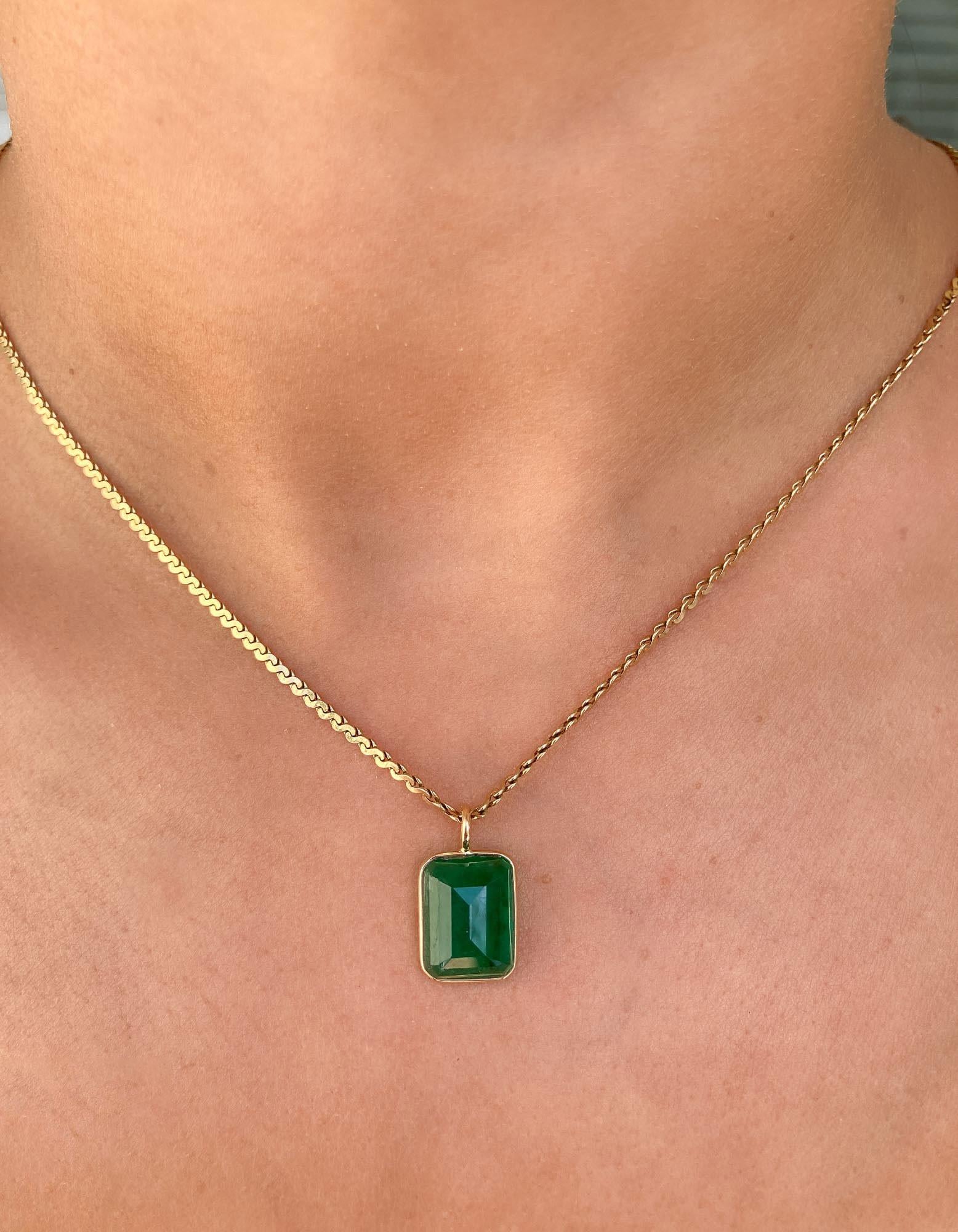 Emerald Cut 5.01ct Emerald 14K Yellow Gold Bezel Set Necklace Pendant Charm AD2164-2