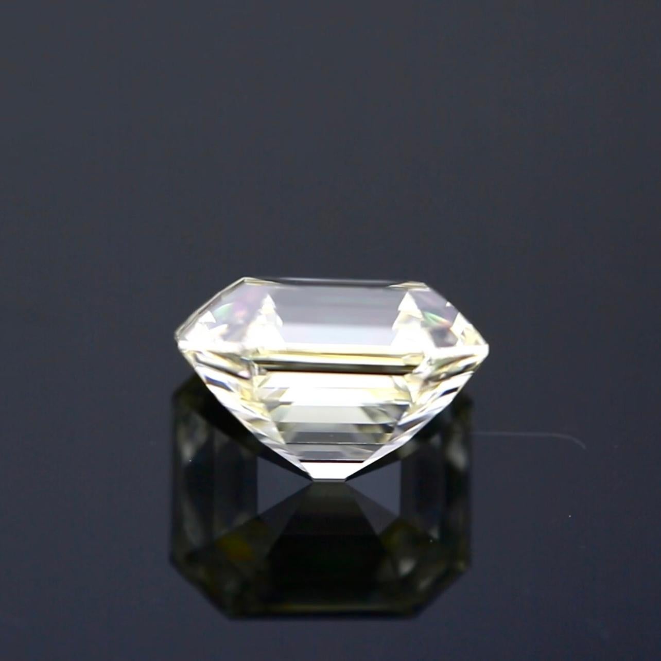 Diamante talla esmeralda antiguo de 5,02 quilates - Certificado GIA N-VVS2 en venta 4