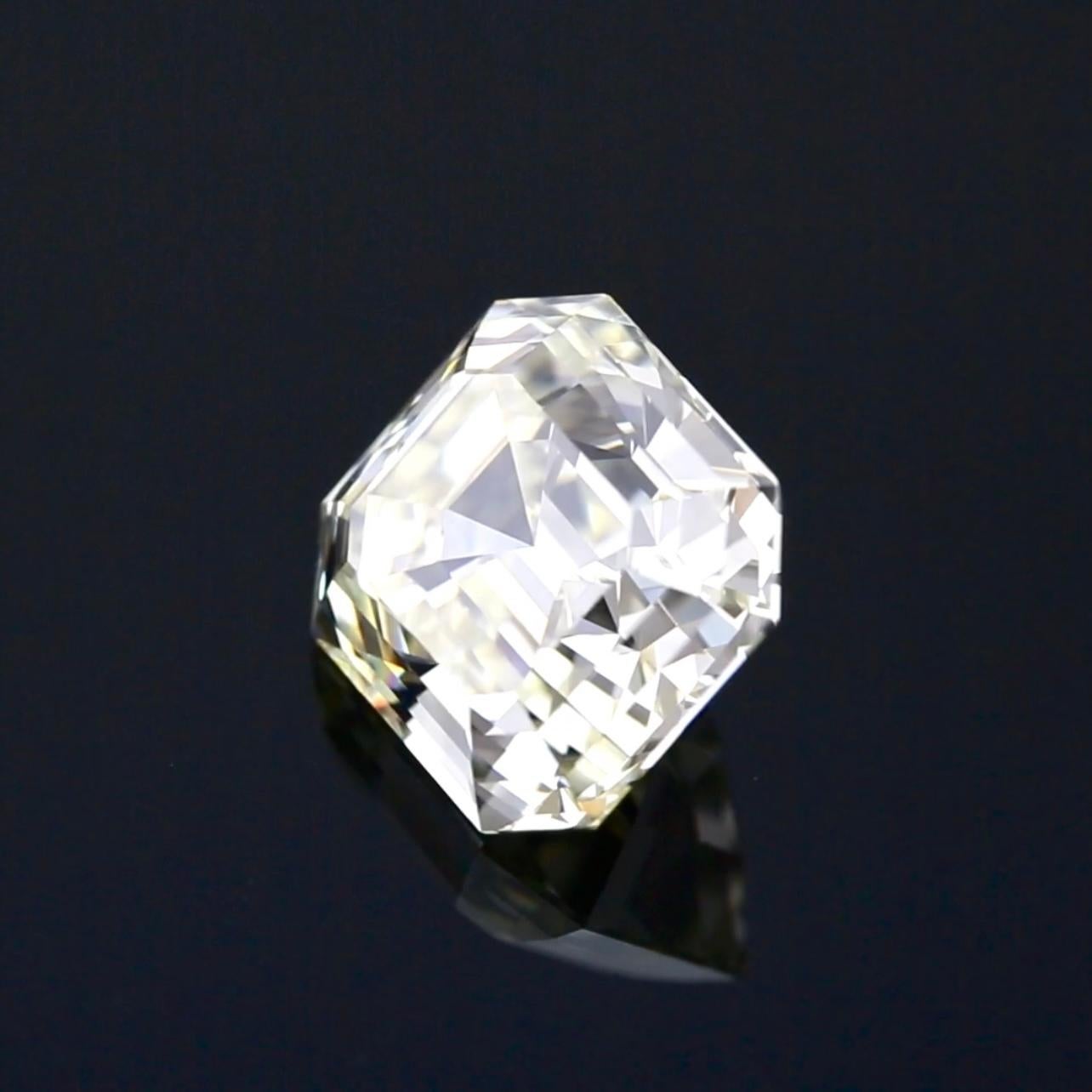 Diamante talla esmeralda antiguo de 5,02 quilates - Certificado GIA N-VVS2 en venta 1