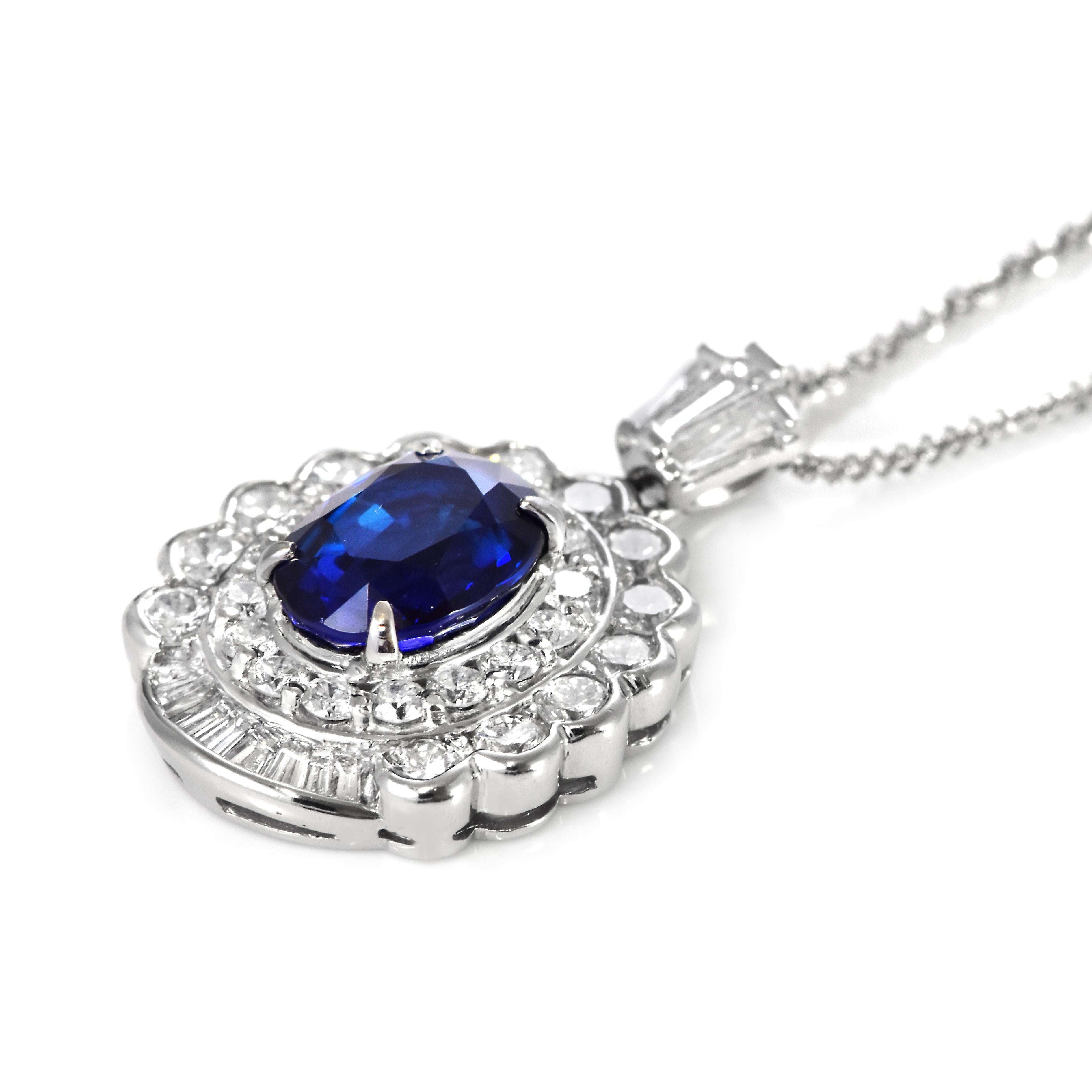 5.02 Carat Natural Royal Blue Sapphire and Diamond Pendant Made in Platinum For Sale 4