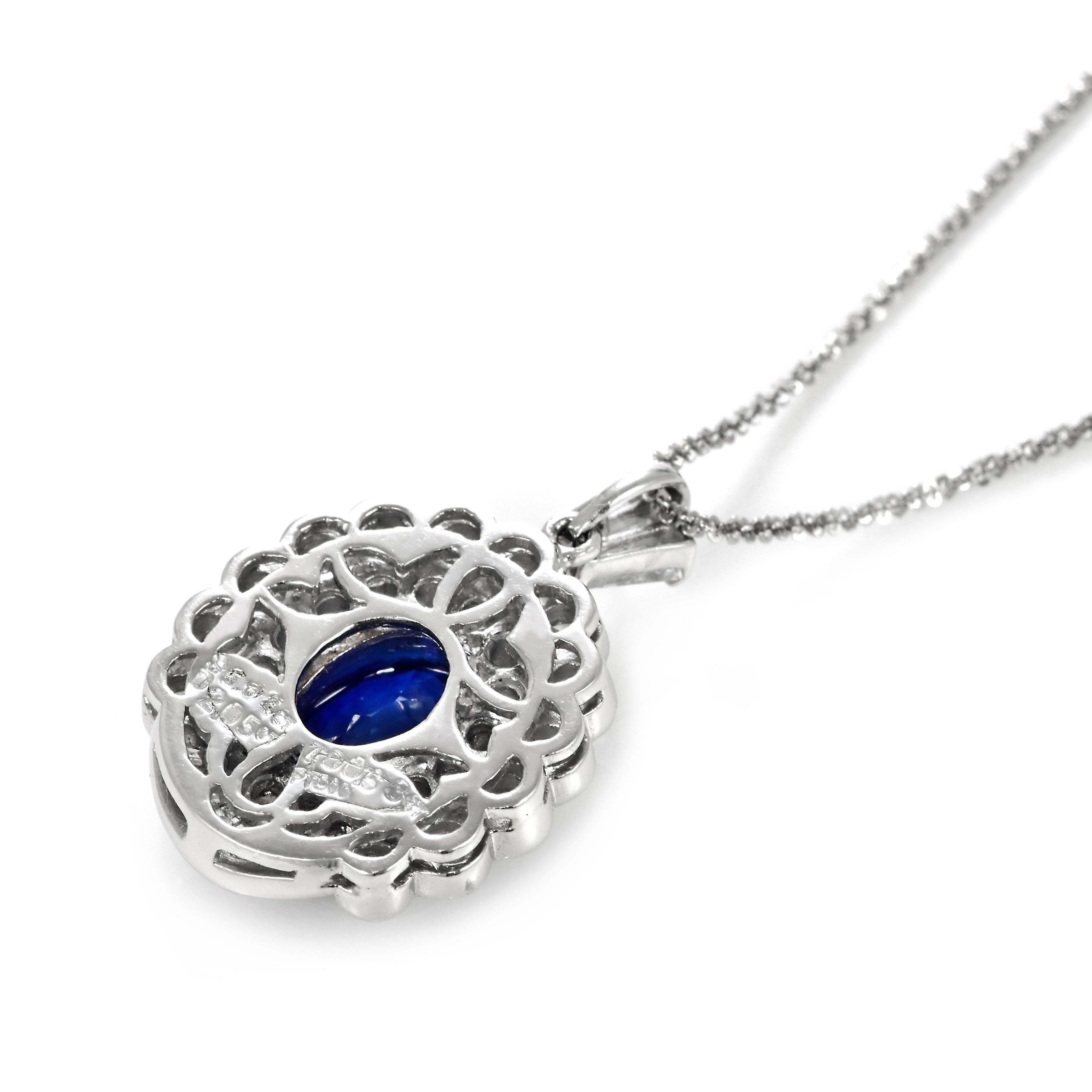 Modern 5.02 Carat Natural Royal Blue Sapphire and Diamond Pendant Made in Platinum For Sale