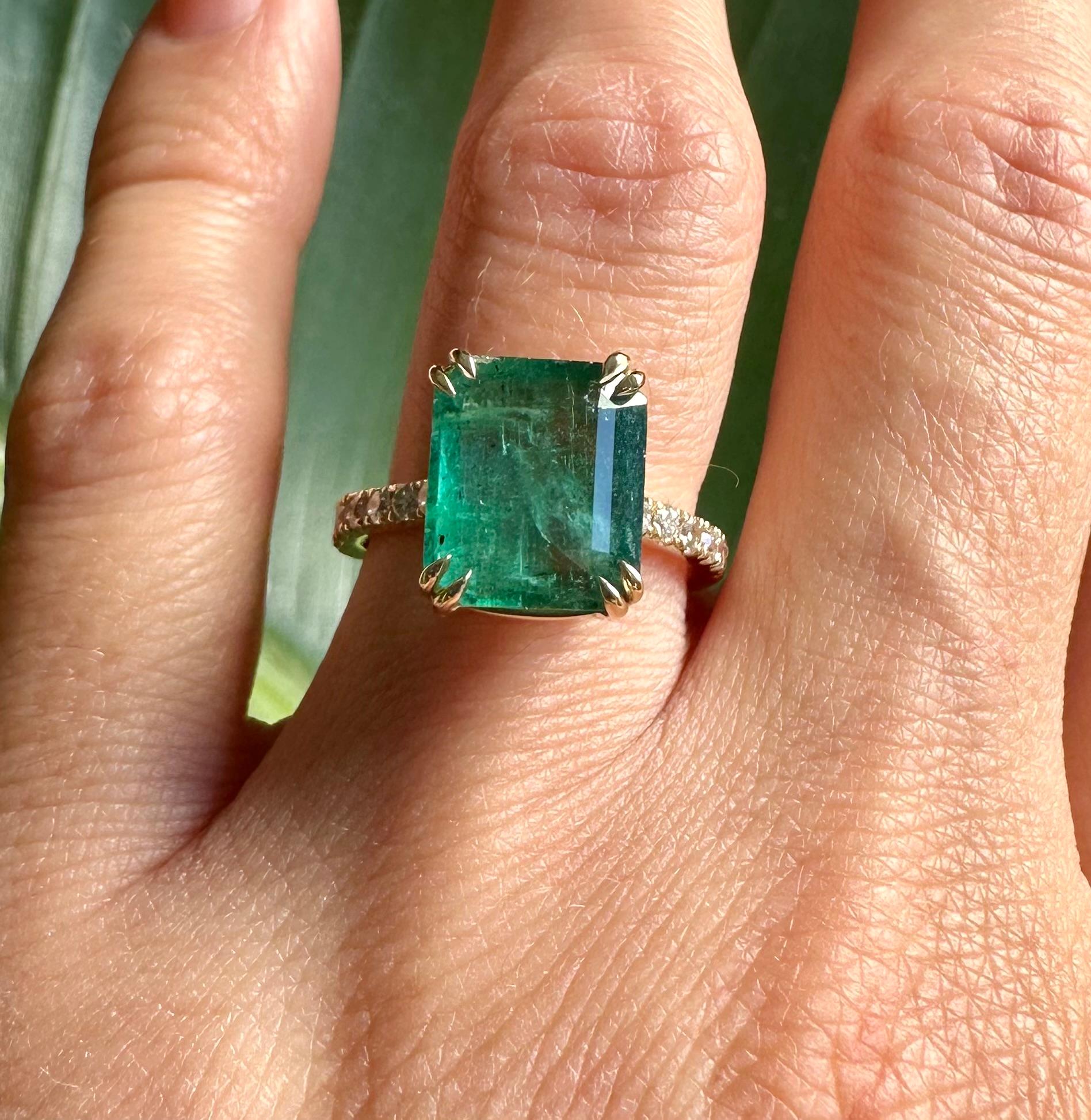 5.02 Carat Zambian Emerald And Diamond Ring In 14k Yellow Gold For Sale 1