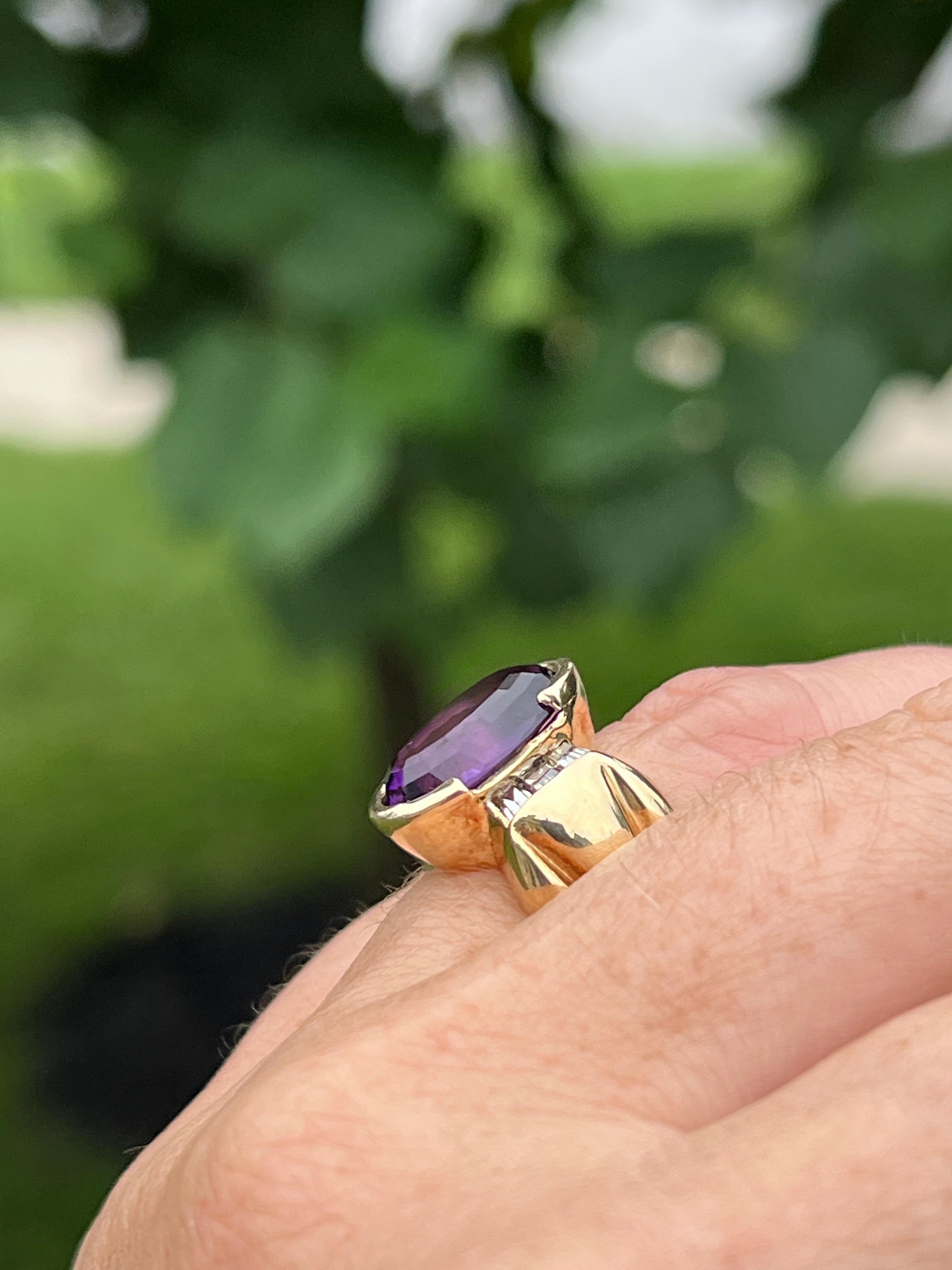 5.03 Carat Amethyst and Diamond 14k Yellow Gold Cocktail Ring For Sale 4
