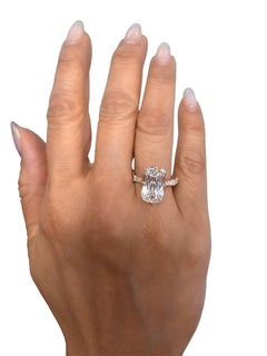 5.03 Carat Antique Cushion Cut Diamond Ring in 18k Gold