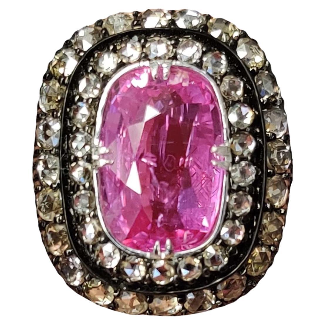 5.03 Ct Pink Sapphire & Rose Cut Diamonds studded 18K Gold Art Deco Ring For Sale