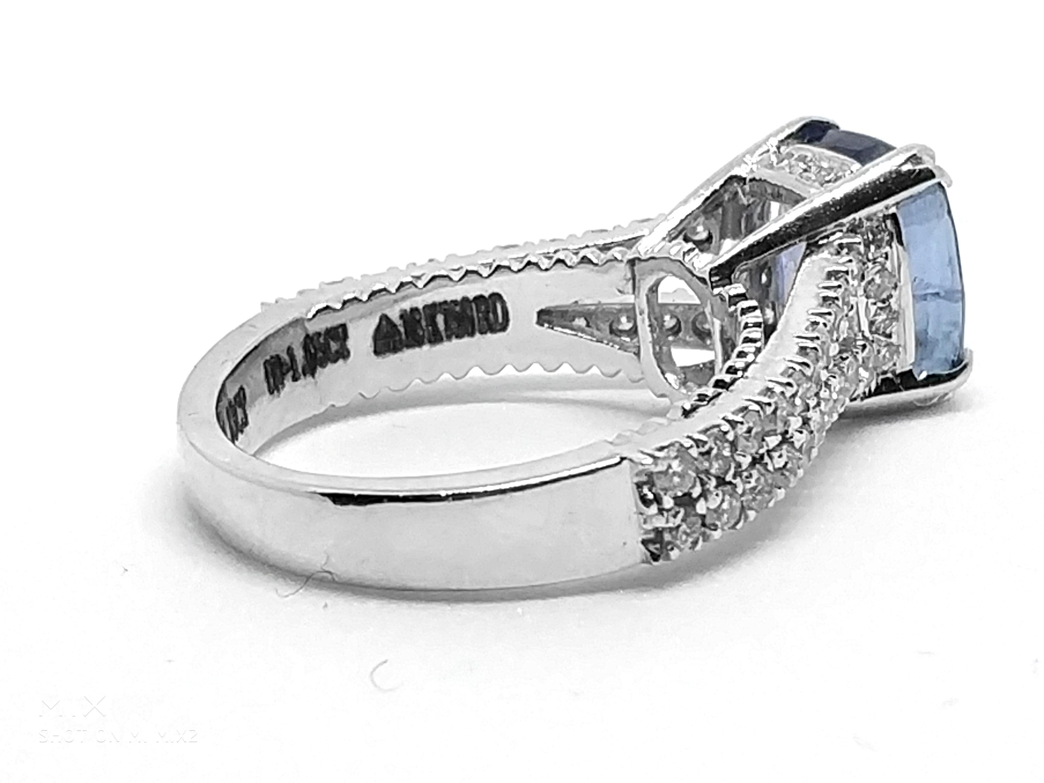 5.03 Carat Blue Ceylon Sapphire 1.05 Carat Diamond Ring In New Condition For Sale In London, GB