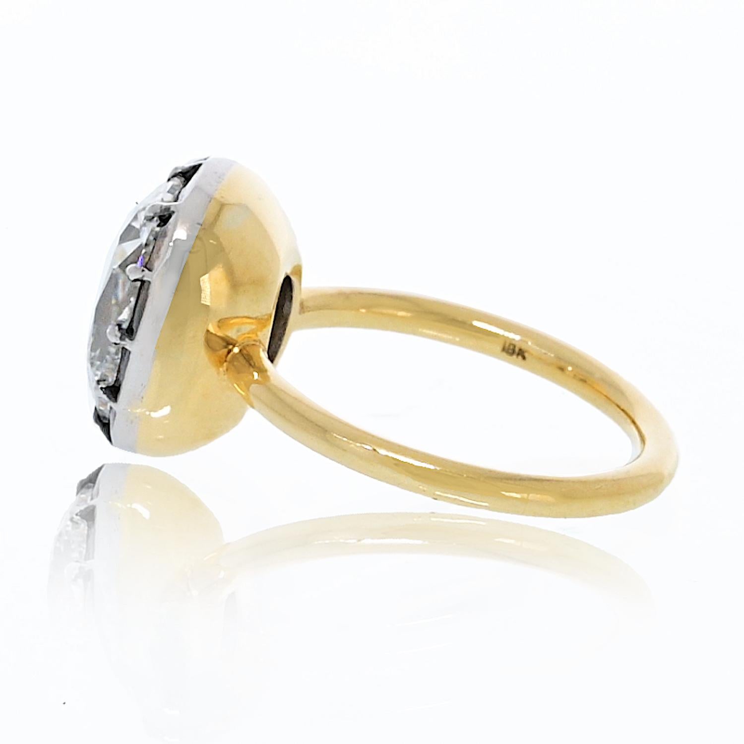 Taille coussin Bague de fiançailles solitaire en diamant taille brillant coussin de 5,03 carats - F/VS1 GIA en vente