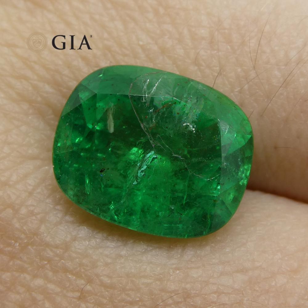 5,03 ct Cushion Smaragd GIA zertifiziert im Angebot 2