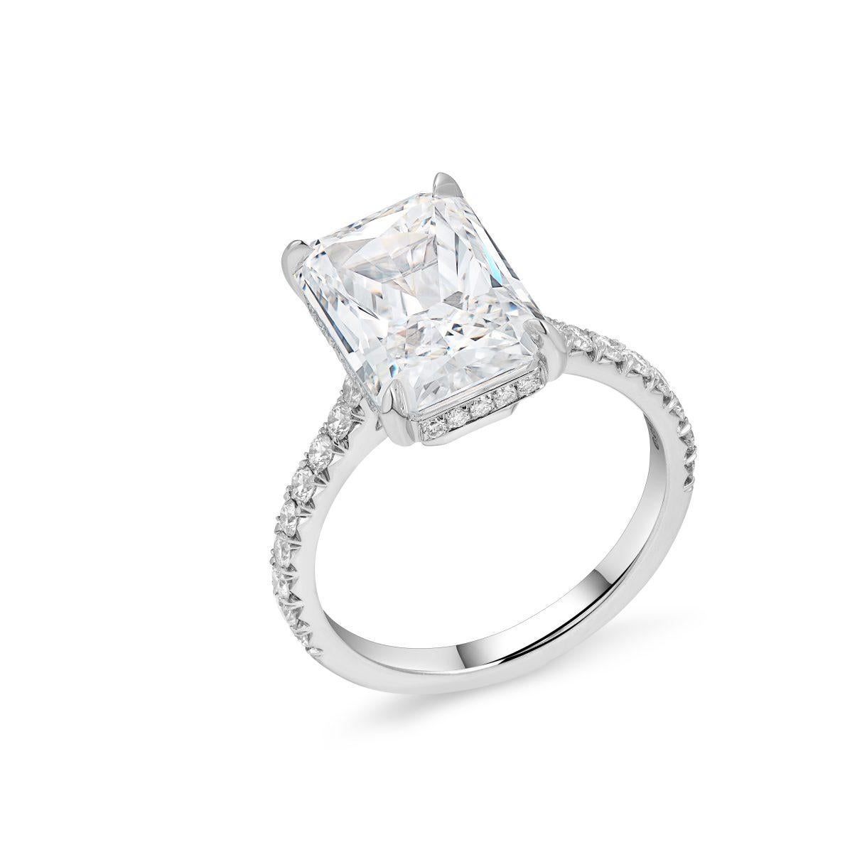 5.03ct GIA Certified Radiant Cut Diamond Pave Solitaire Engagement Ring In New Condition For Sale In Victoria,, AU
