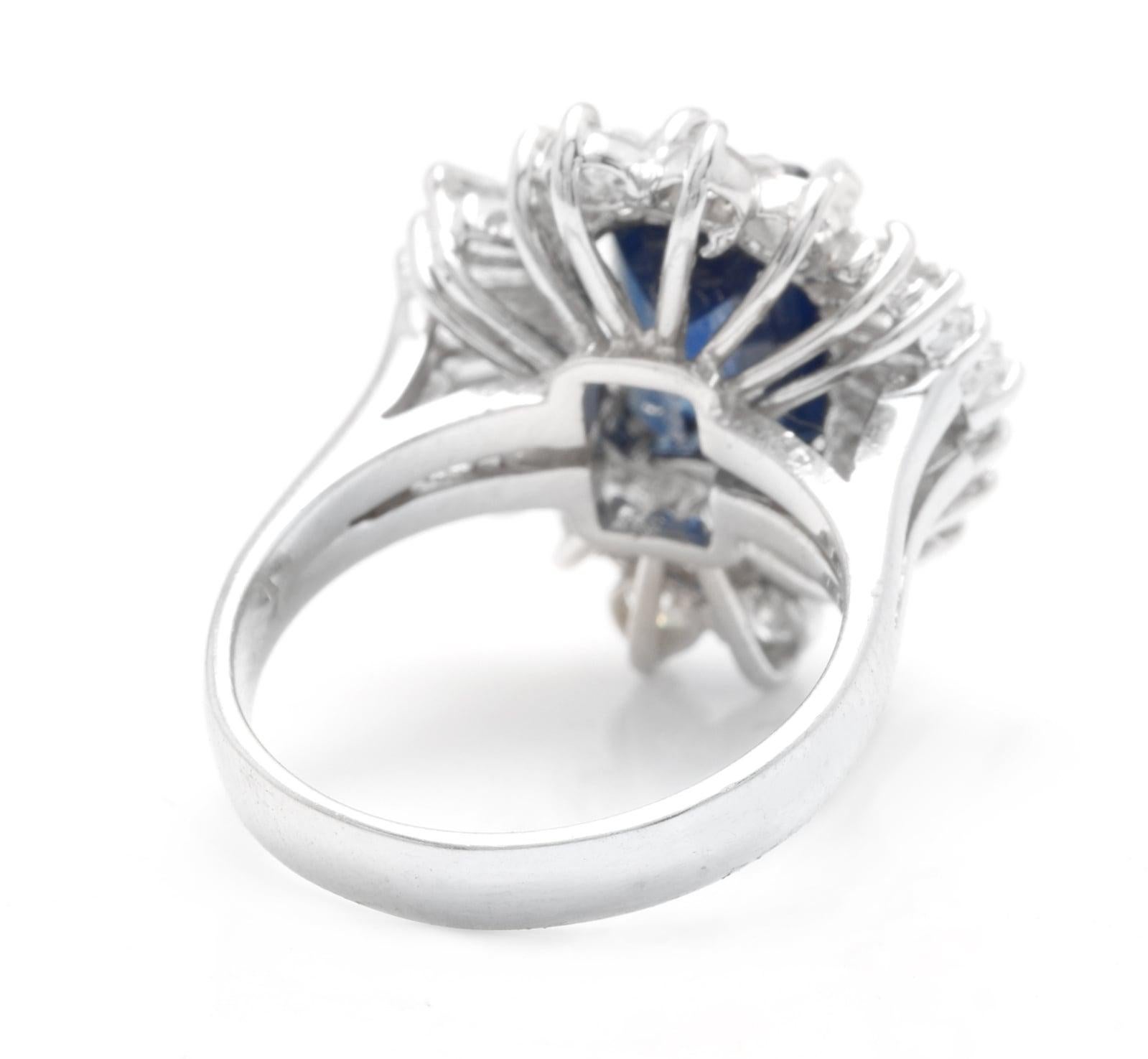 5.04 Carat Exquisite Natural Blue Sapphire and Diamond 14 Karat Solid White Gold In New Condition For Sale In Los Angeles, CA