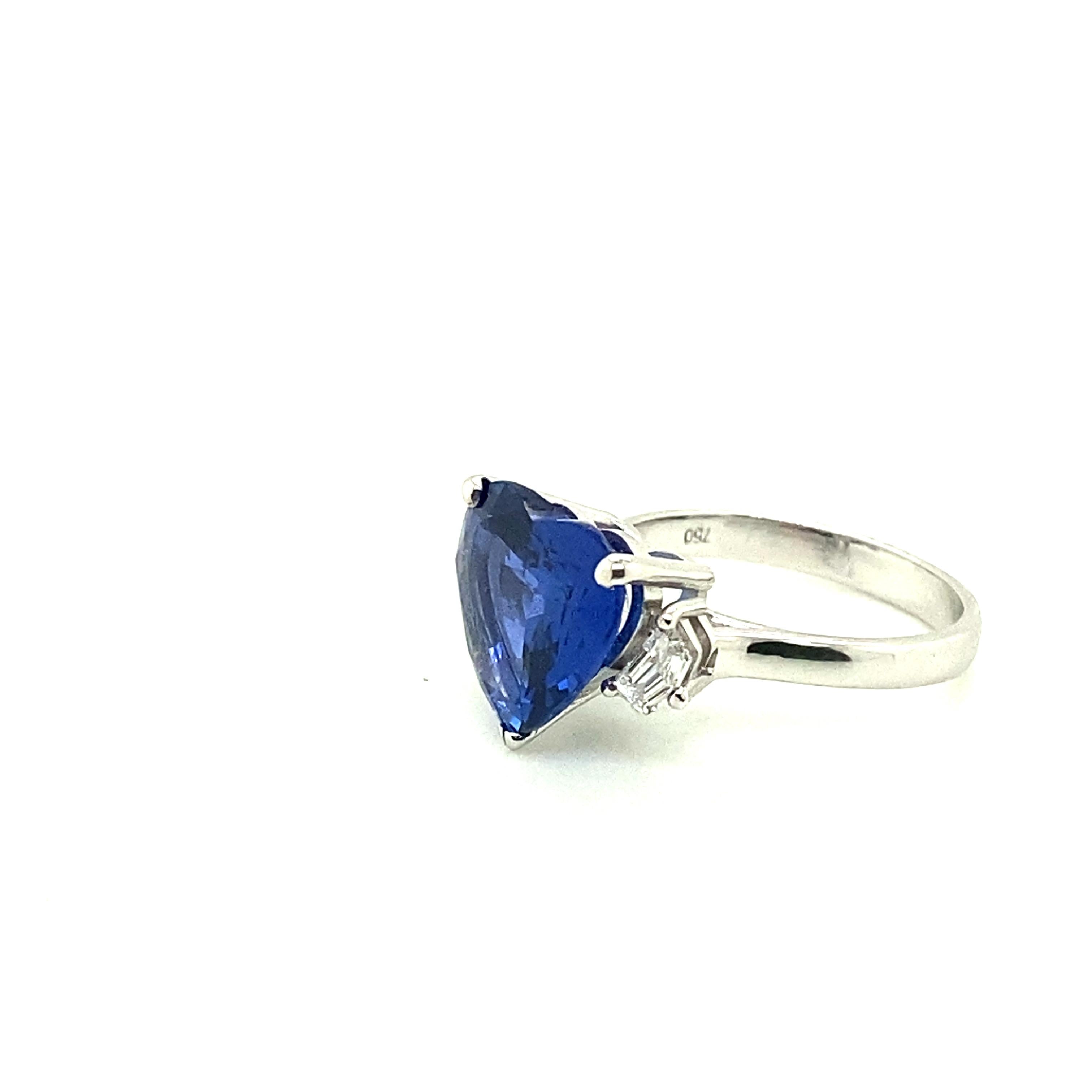 Modern 5.04 Carat Heart-Shape Vivid Blue Ceylon Sapphire and White Diamond Ring