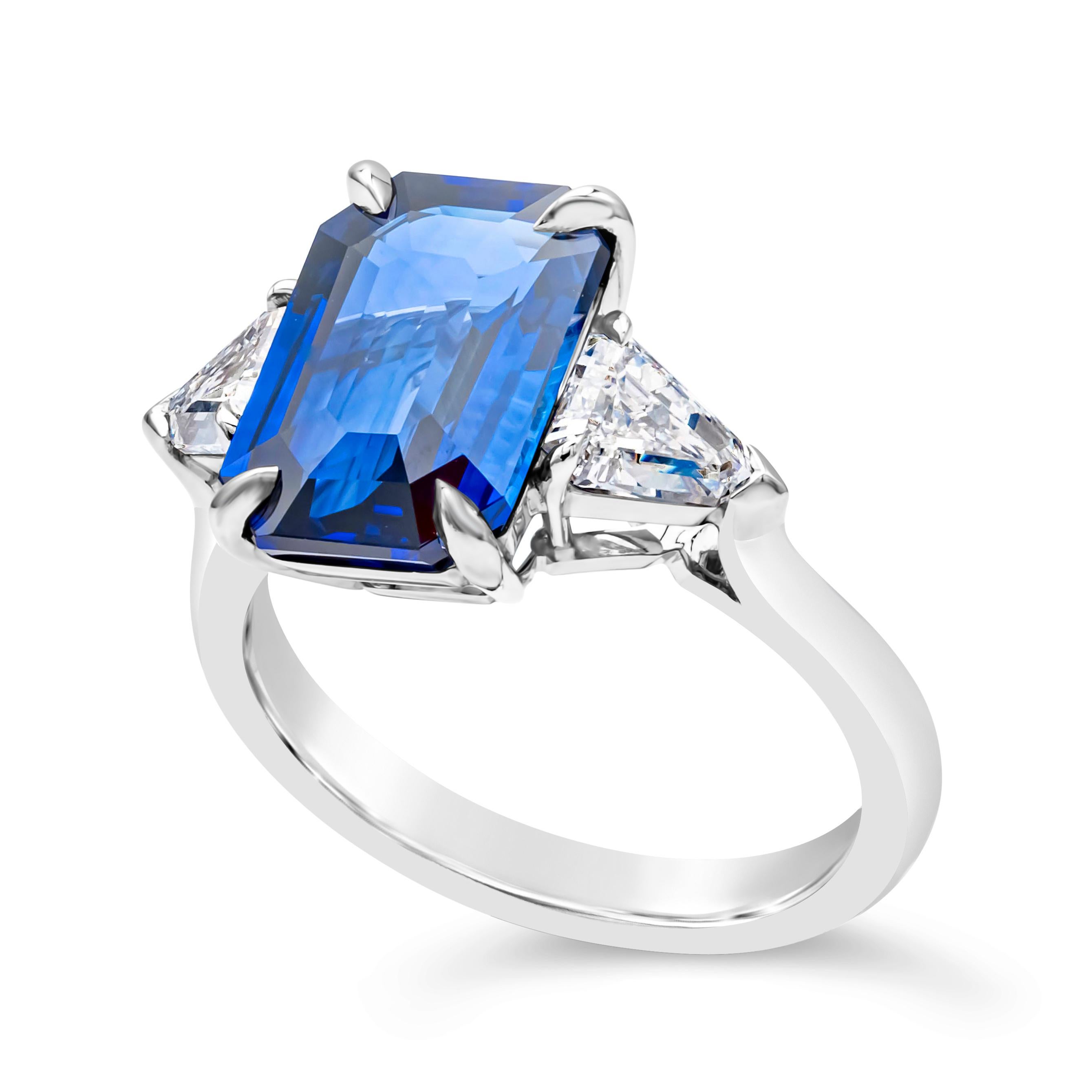 Contemporary 5.04 Carats Emerald Cut Blue Sapphire & Diamond Three-Stone Engagement Ring For Sale