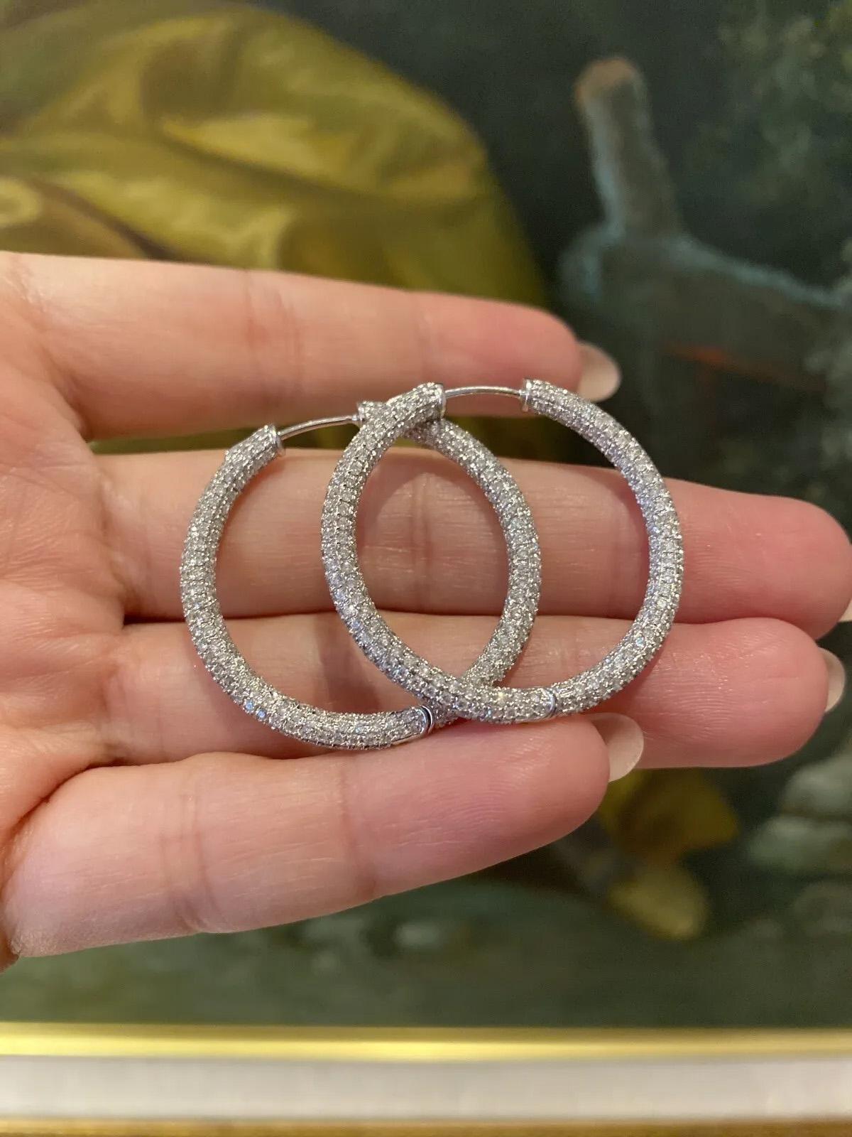 5.04 Carats Round Pavé Diamond Hoop Earrings in 18k White Gold by Odelia In Excellent Condition For Sale In La Jolla, CA