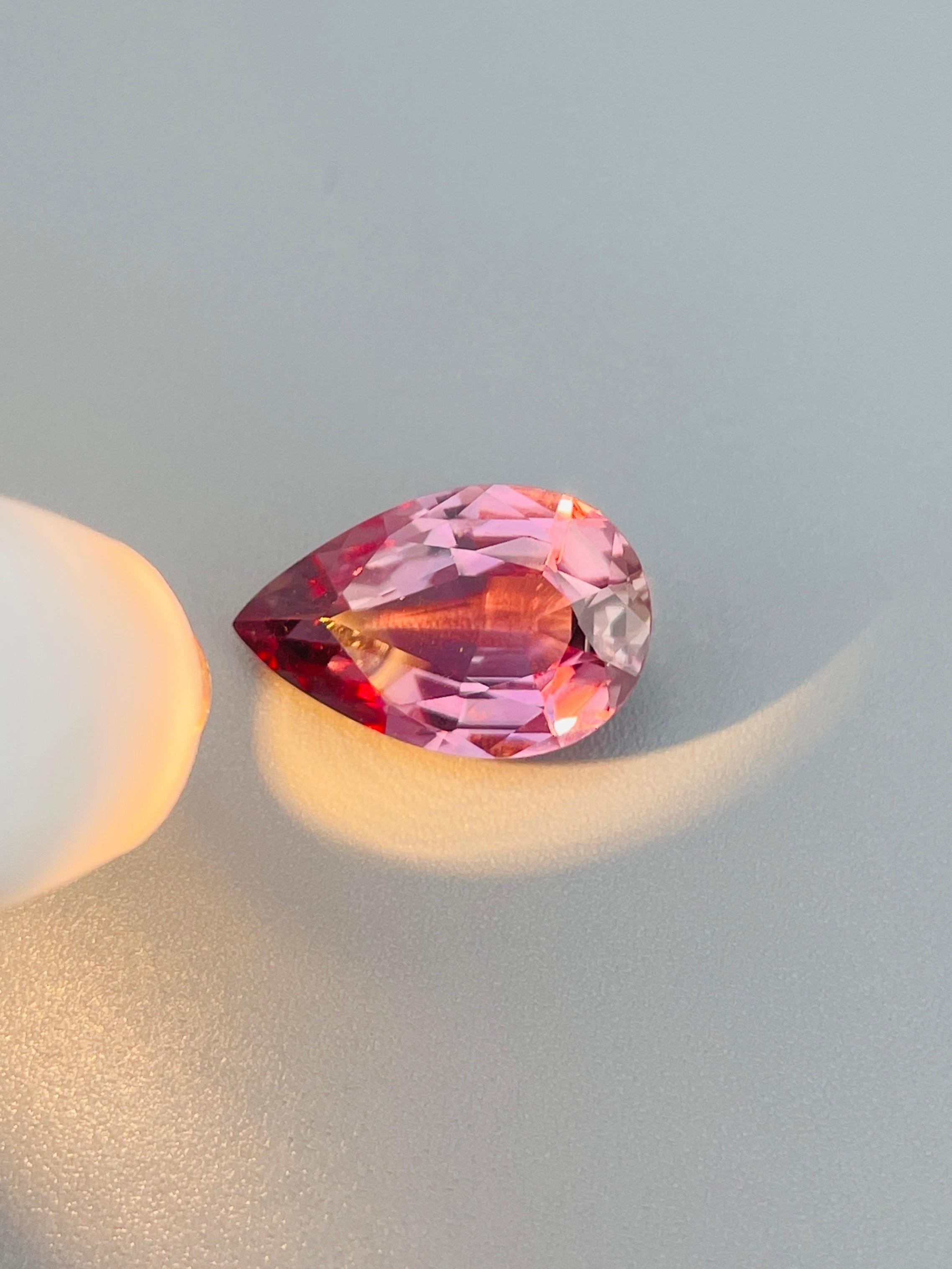 5.04 Ct Diaspora Zultanita Natural cambio de color rosa a Rojo ojo calidad limpia en Nuevo estado para la venta en bangkok, TH