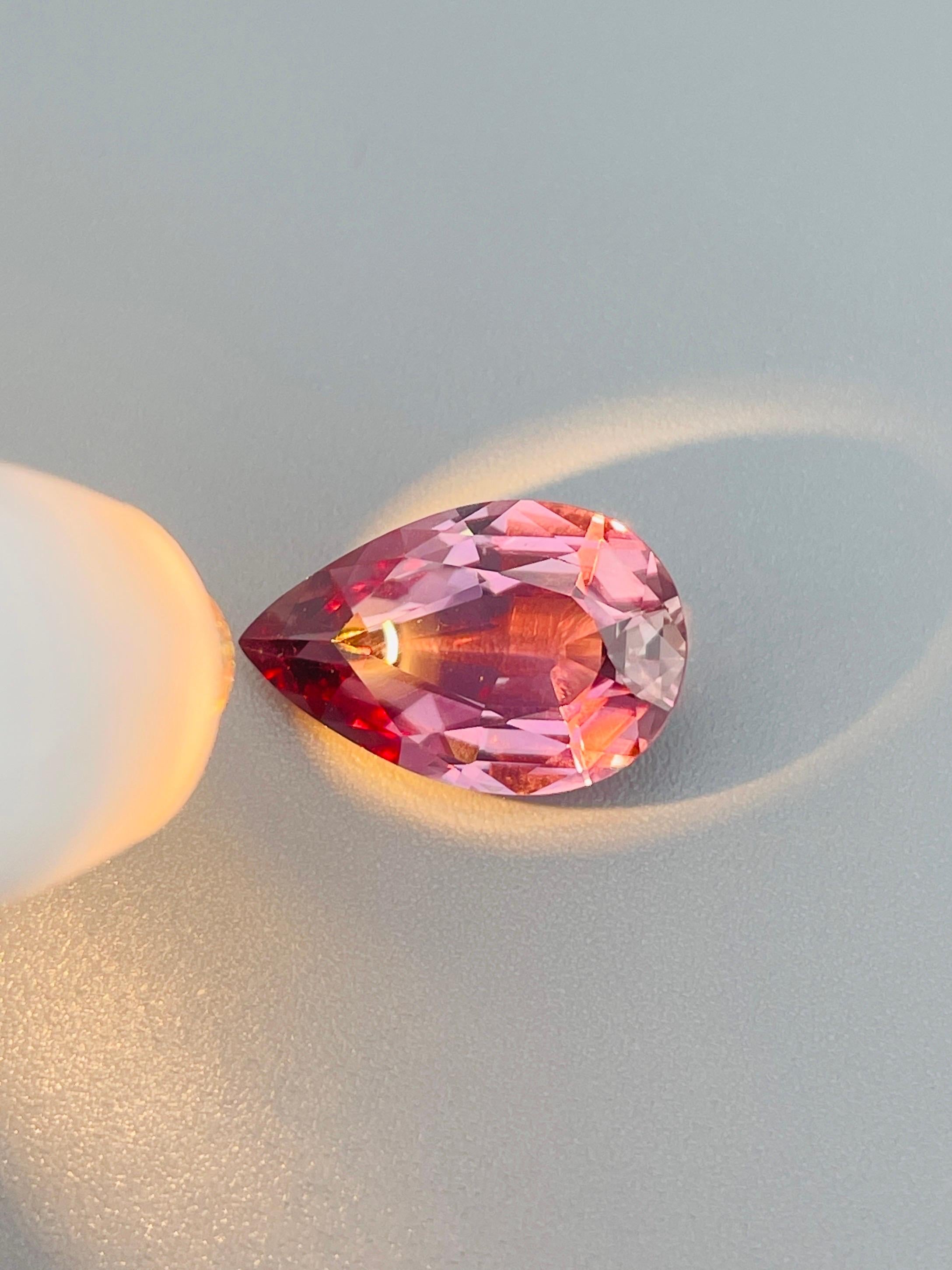 5.04 Ct Diaspora Zultanita Natural cambio de color rosa a Rojo ojo calidad limpia en venta 1
