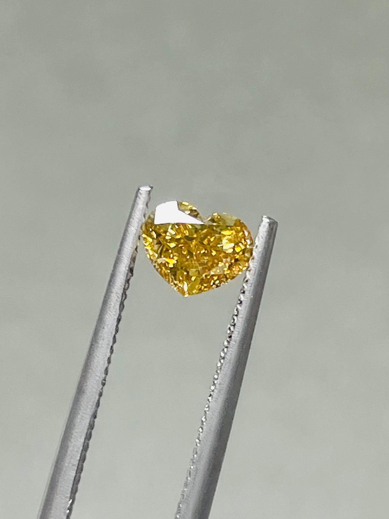 Brilliant Cut IGI certified natural diamond 0.51carat Fancy Brown Yellow VS1 For Sale