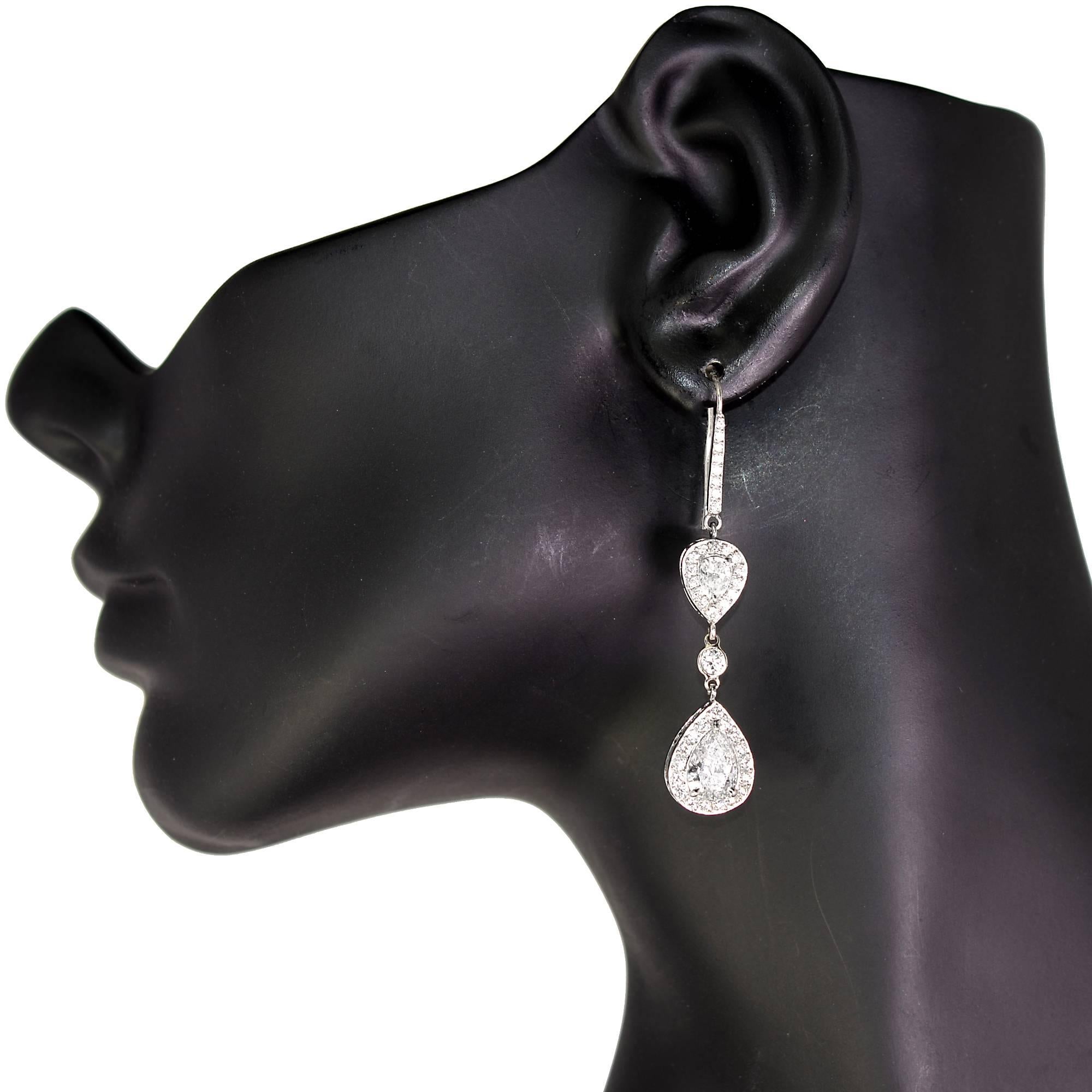 5.05 Carat Pear Shape Diamond Dangle Earrings In New Condition In Miami, FL