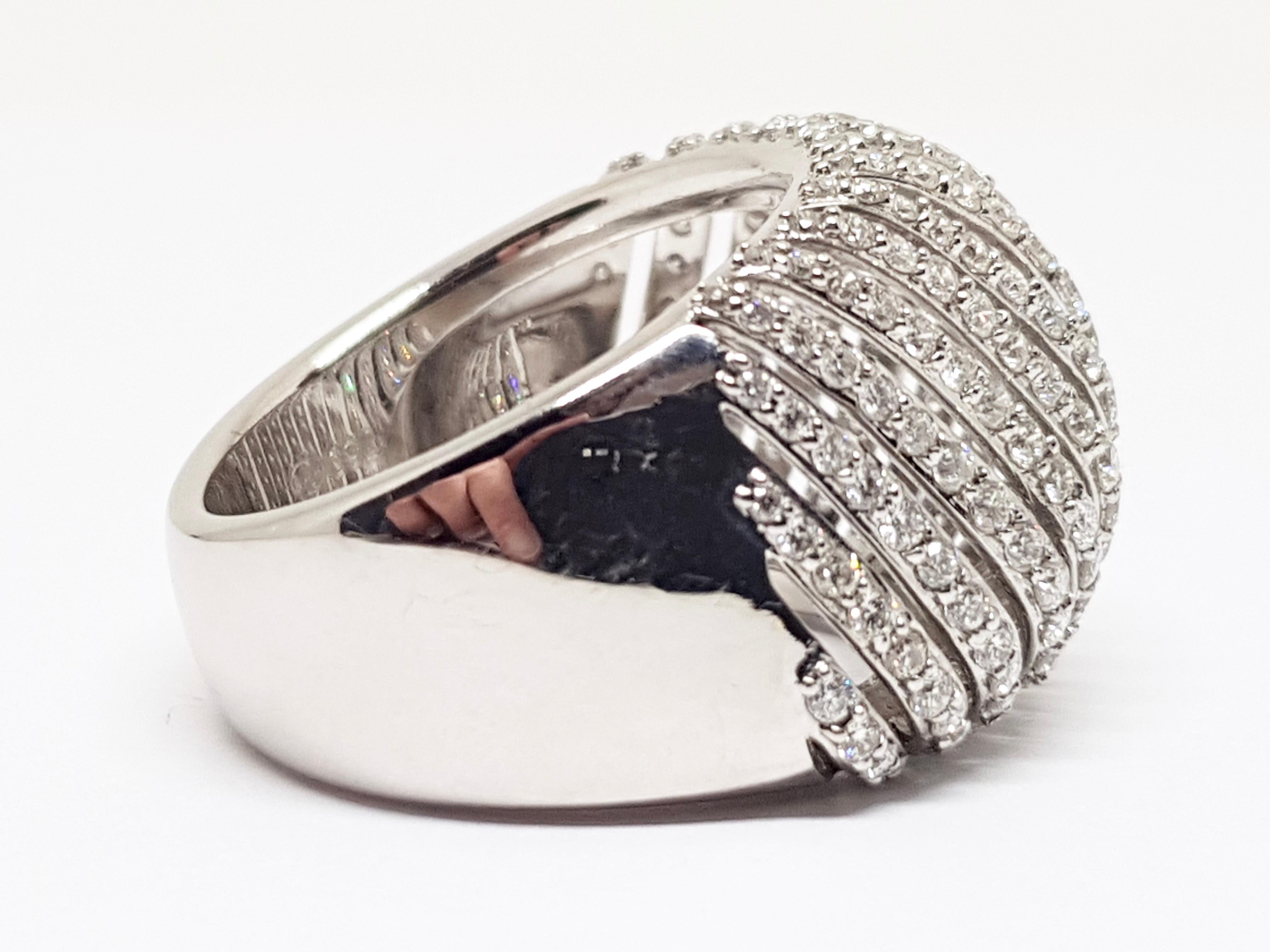Women's or Men's 5.05 Carat Diamond Ring For Sale
