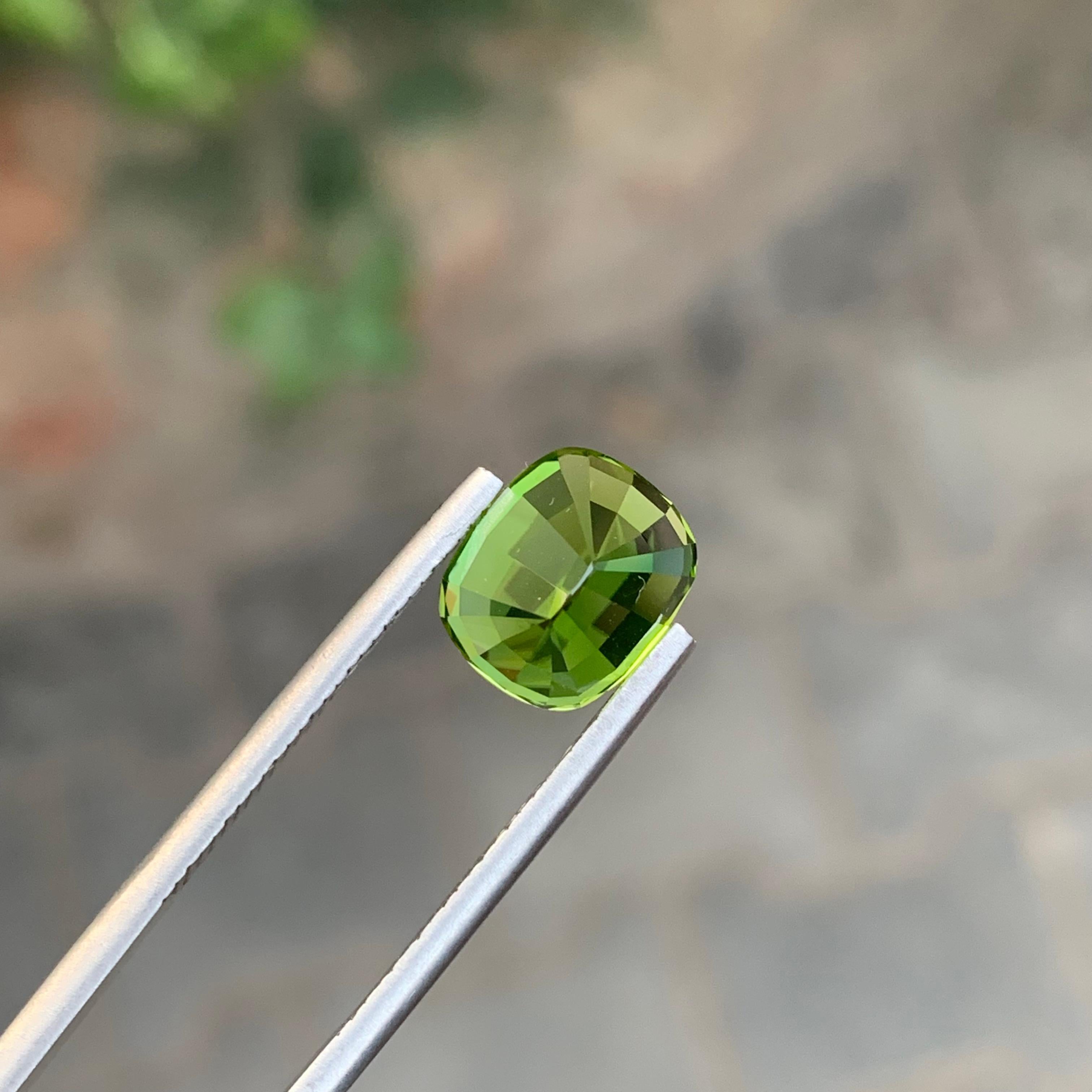 Femenino o masculino 5,05 quilates de piedra natural suelta de peridoto verde manzana talla mariposa en venta