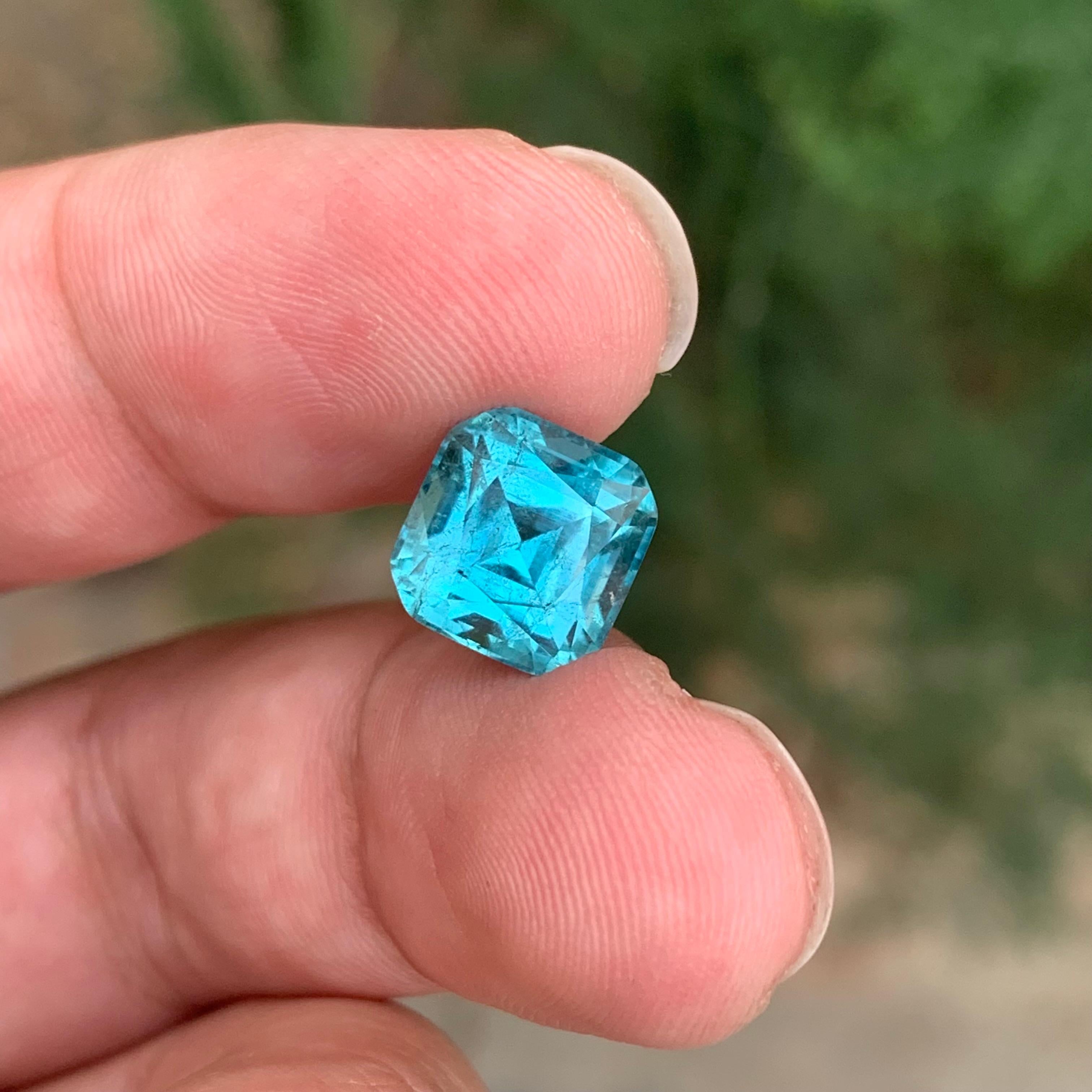 Gema natural suelta de turmalina azul seafoam en forma de cojín de 5.05 quilates en venta 5