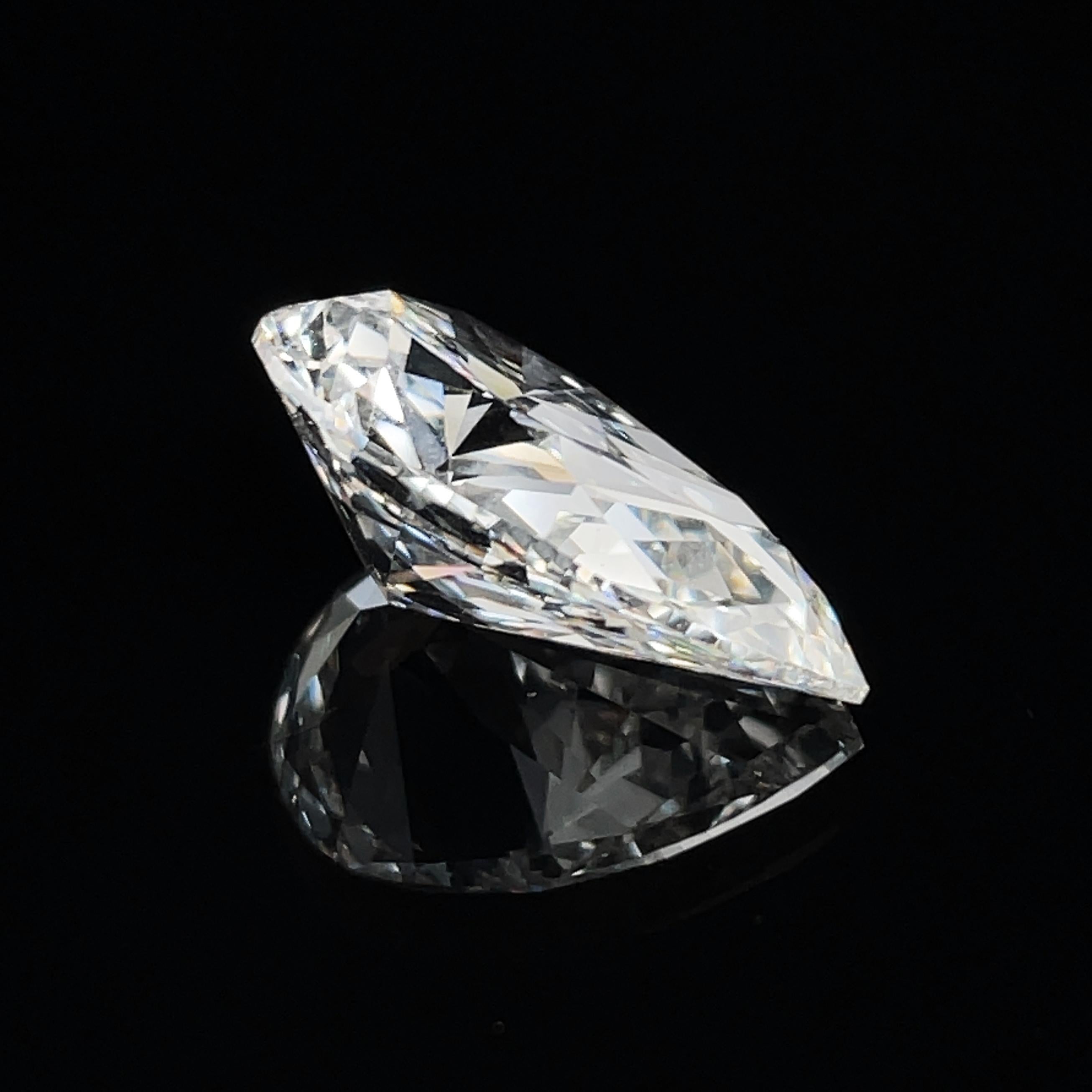 Pear Cut 5.05 Carat Pear Shape Diamond GIA Certified For Sale