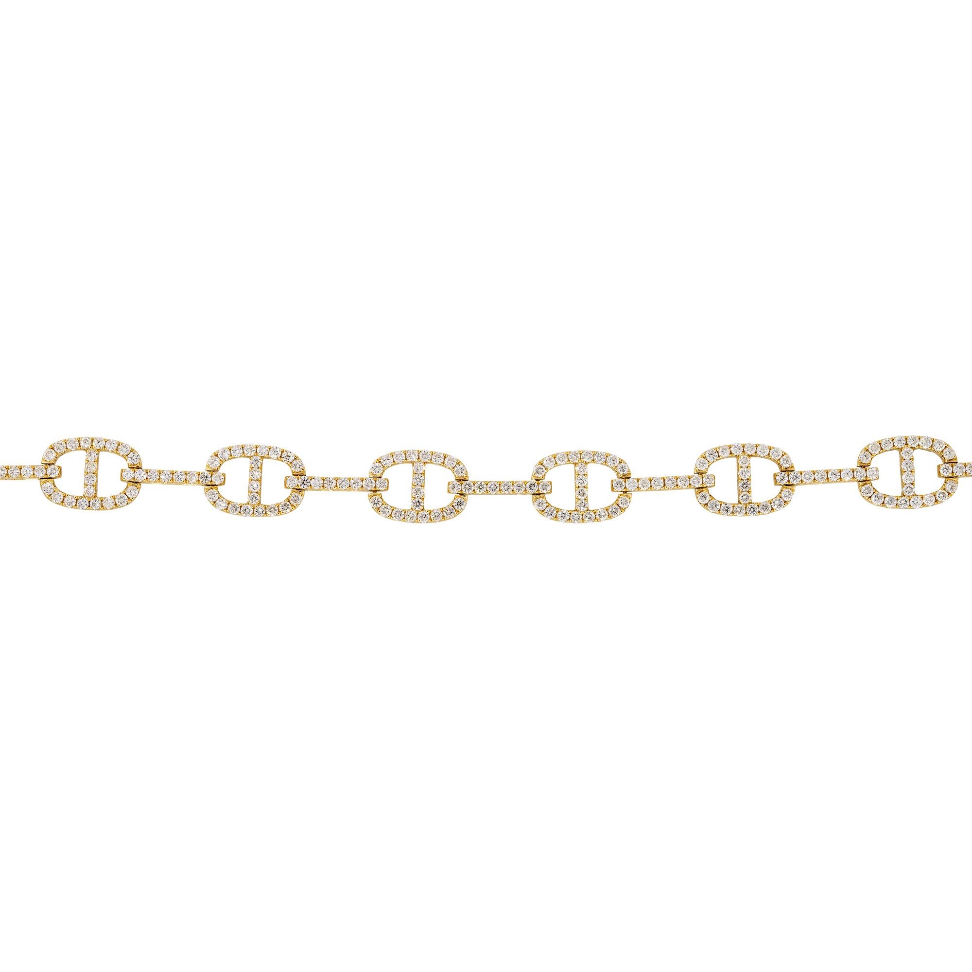 18k Yellow Gold 5.05ctw Round Brilliant Cut Diamond Oval Link Bracelet
Material: 18K Yellow Gold
Diamond Details: There are approximately 5.05 Carats of Round Brilliant Cut Diamonds. There are 197 stones total. All diamonds are approximately G/H in