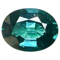 Saphir bleu verdâtre de 5,05 carats