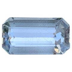 5.05 carats Loose Aquamarine Goshenite Emerald Cut Natural Pakistani Gemstone