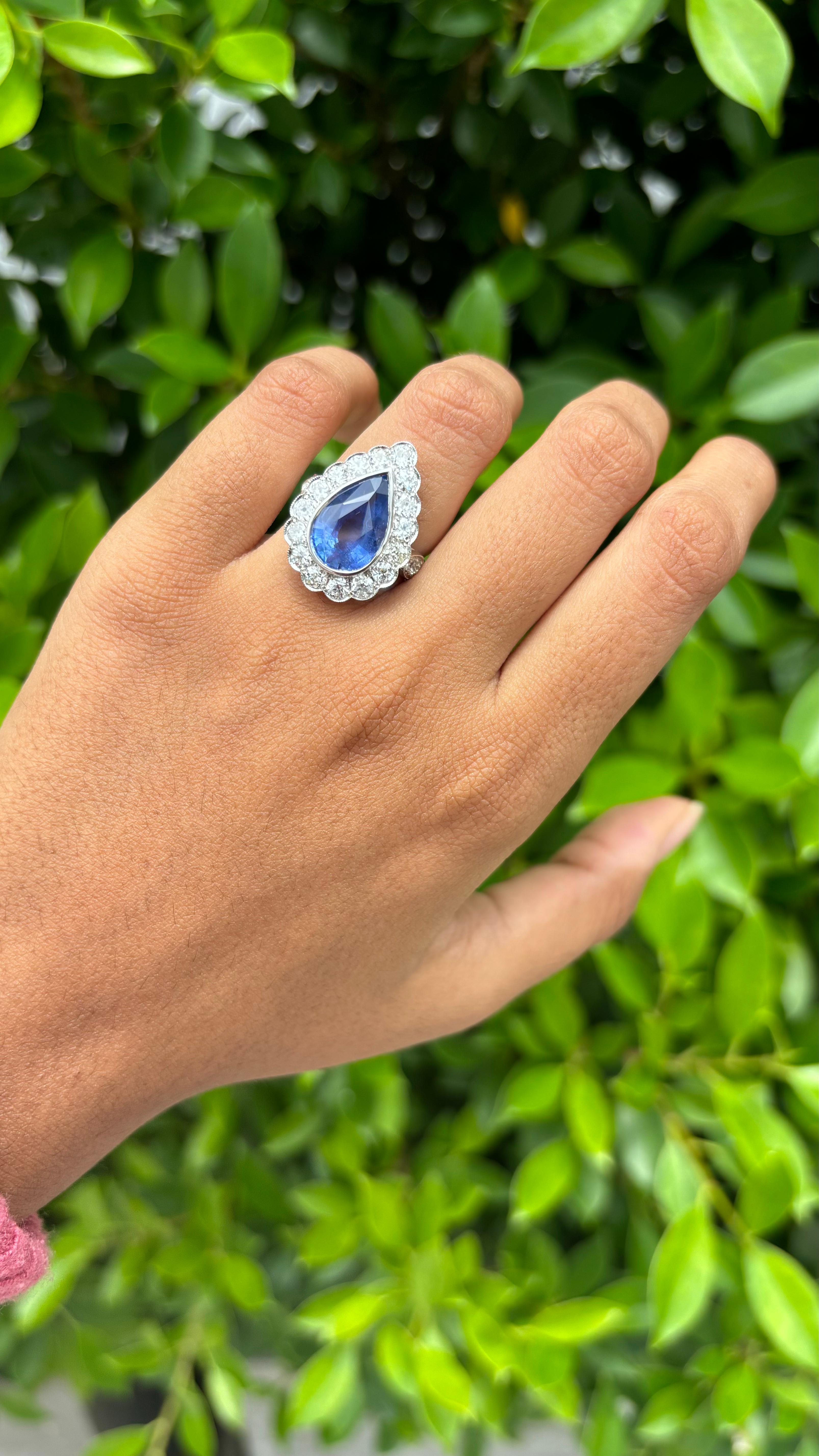 Anello Art Deco in oro bianco 18 carati con zaffiro di Ceylon e diamanti 5,05 ct. 6